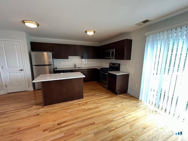 965 Hope 304 Street Property Photo 15