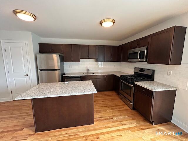 965 Hope 304 Street Property Photo 16