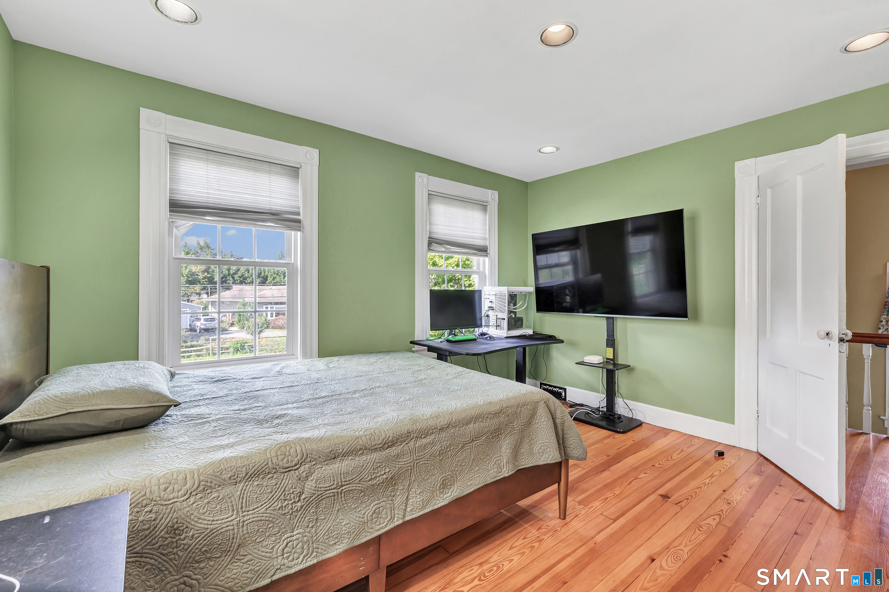 50 Washington Road Property Photo 32