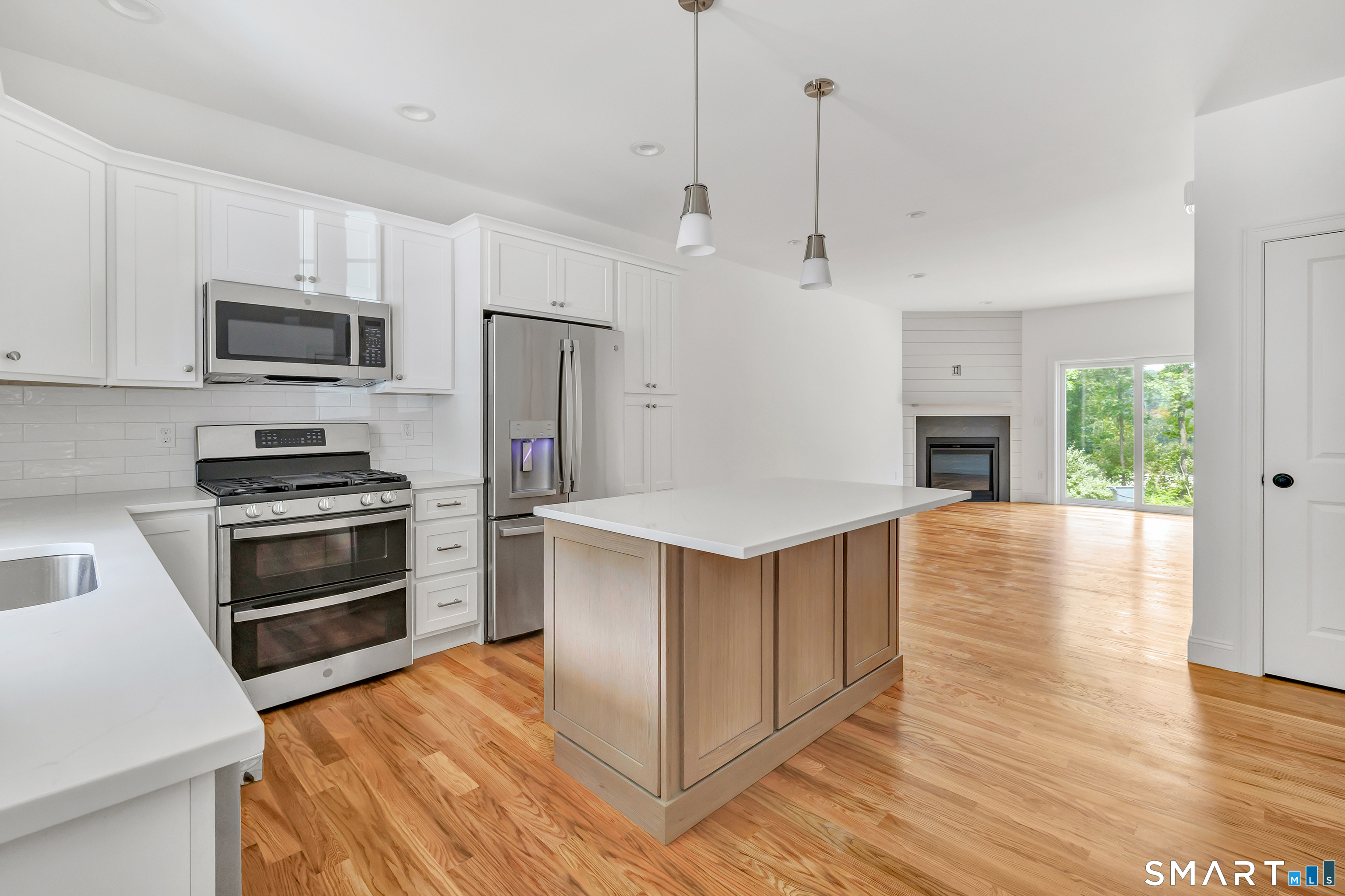 19 Windward 19 Way Property Photo 5