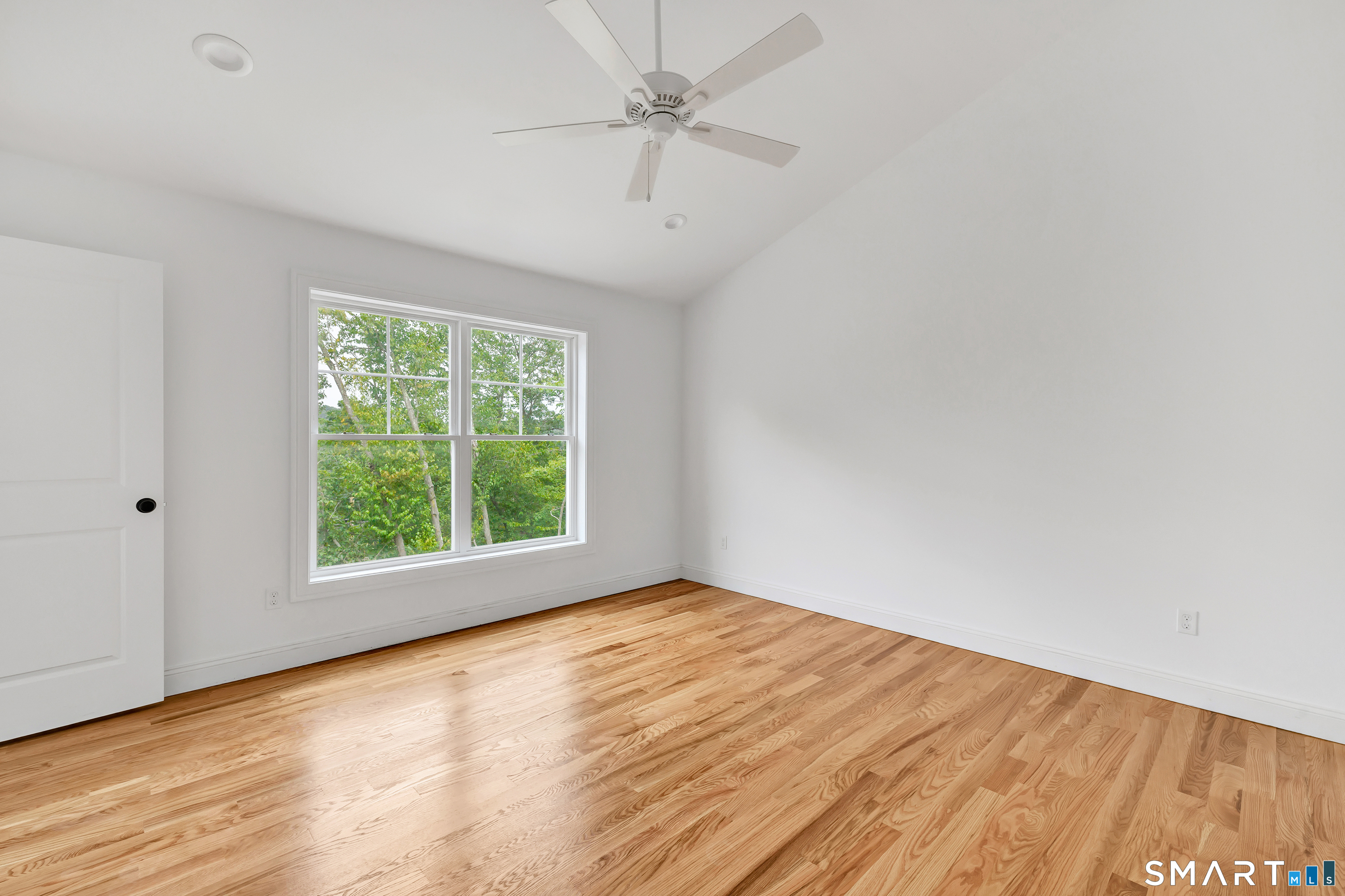 19 Windward 19 Way Property Photo 15