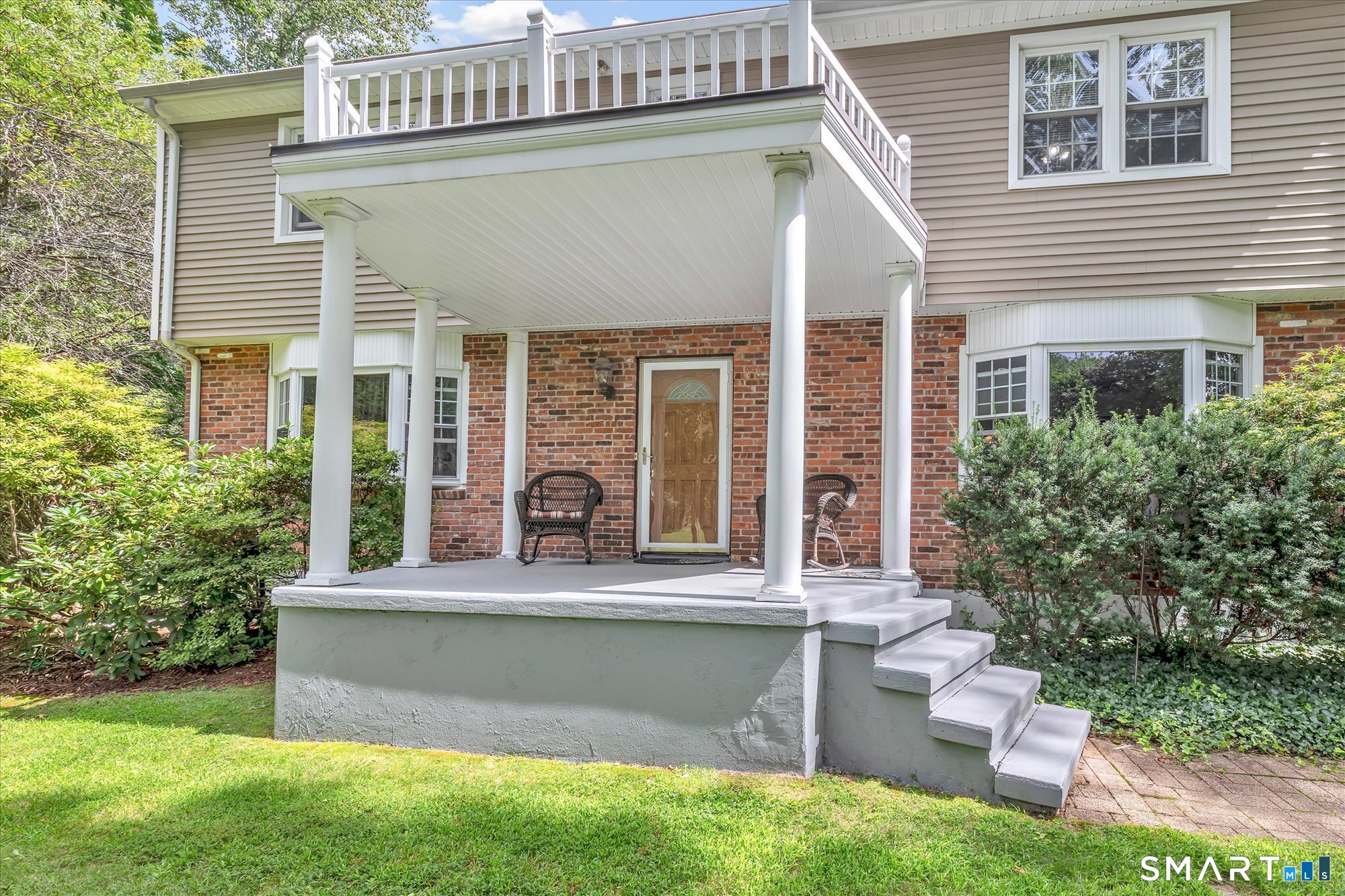 130 Hinman Street Property Photo 3