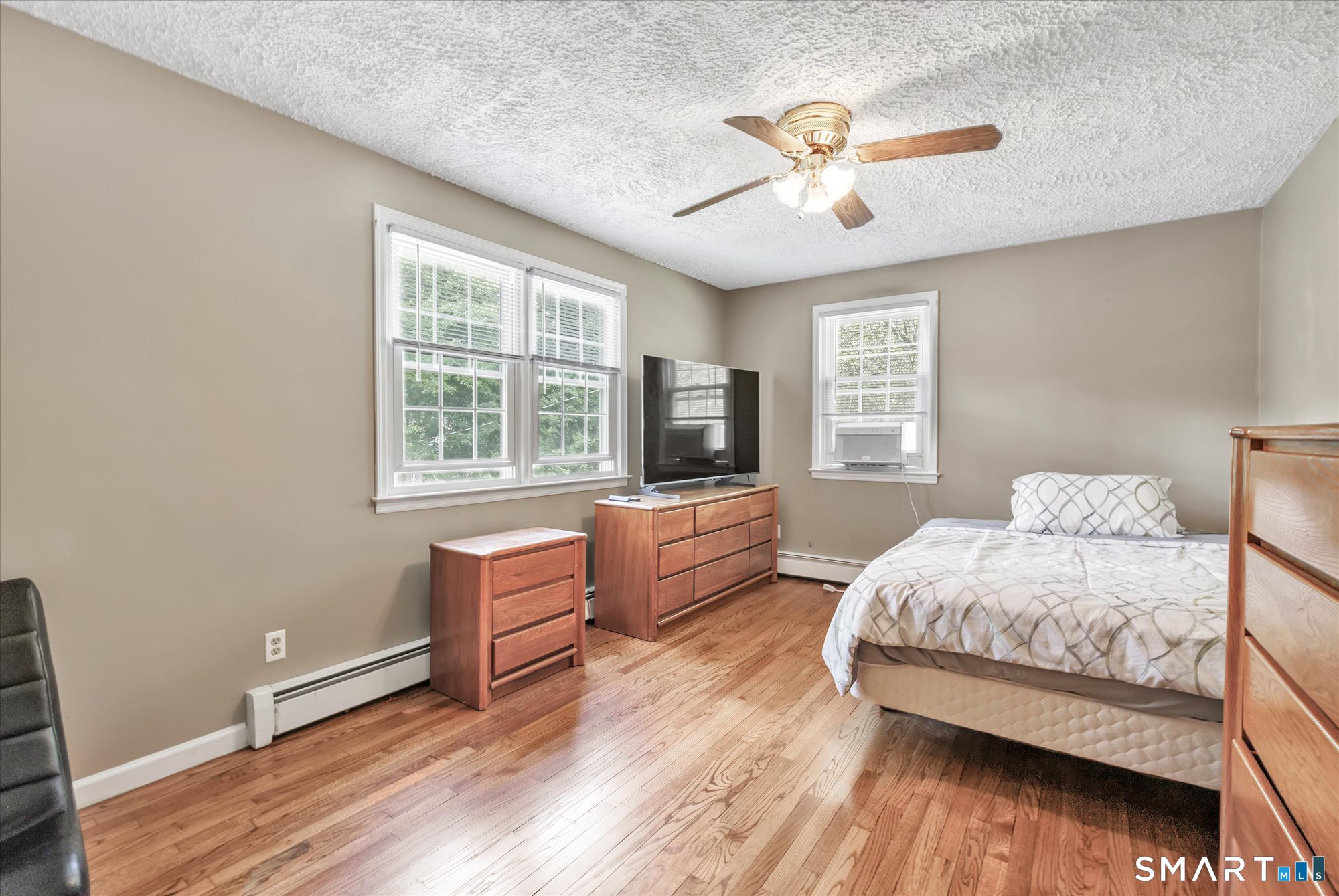130 Hinman Street Property Photo 25