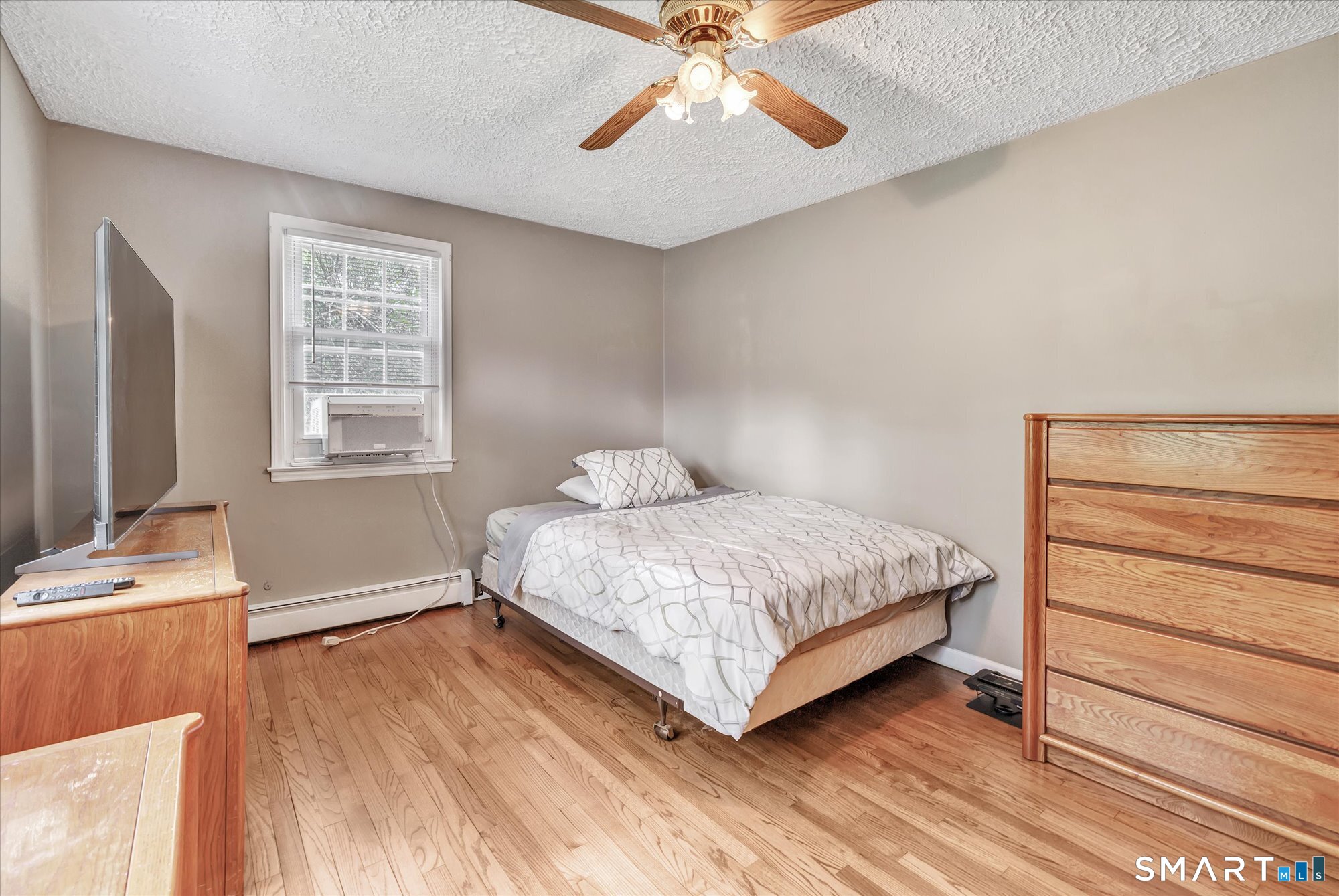 130 Hinman Street Property Photo 26