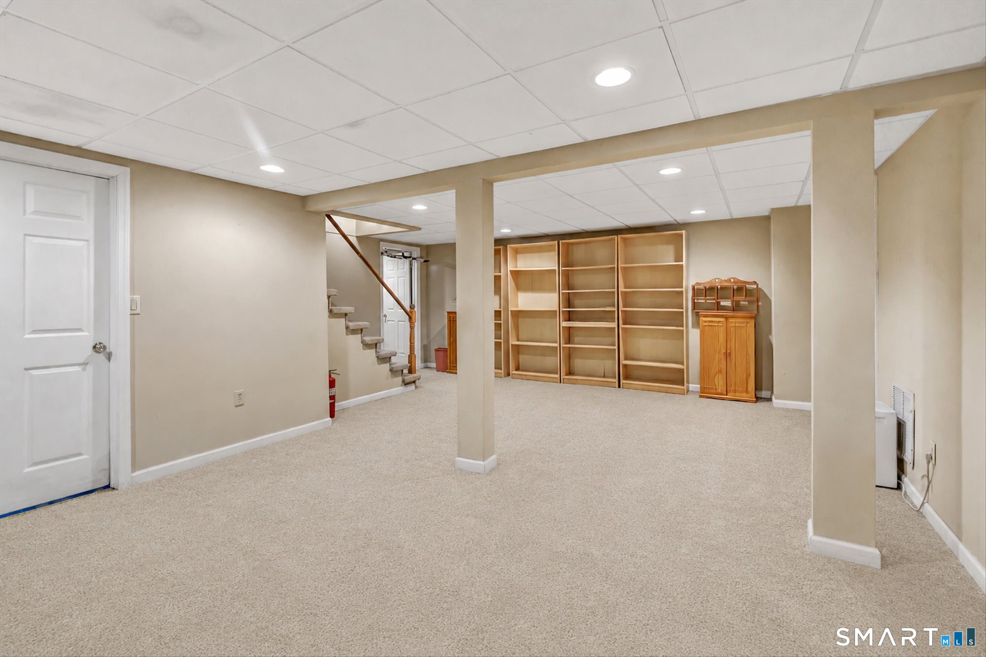 130 Hinman Street Property Photo 31
