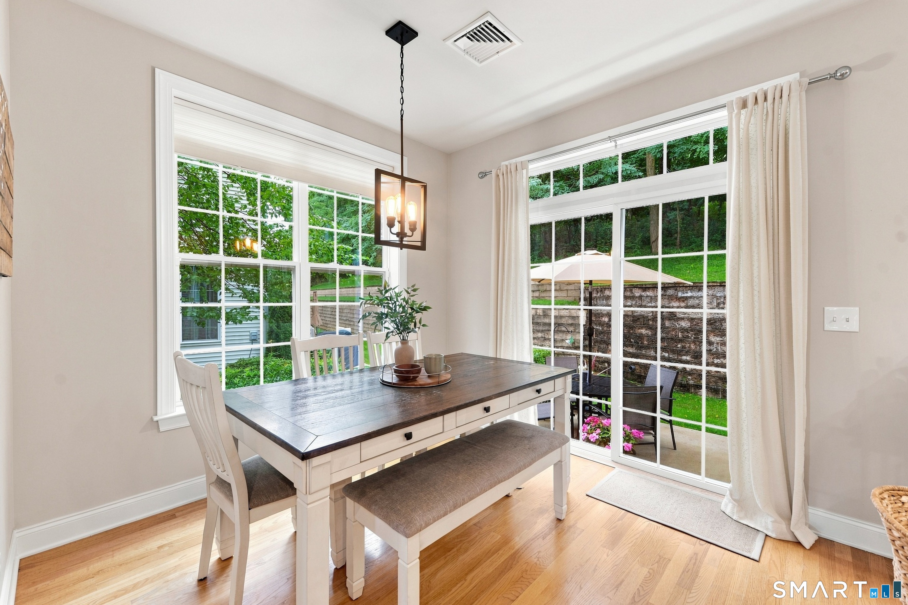44 Warrington Round Property Photo 13