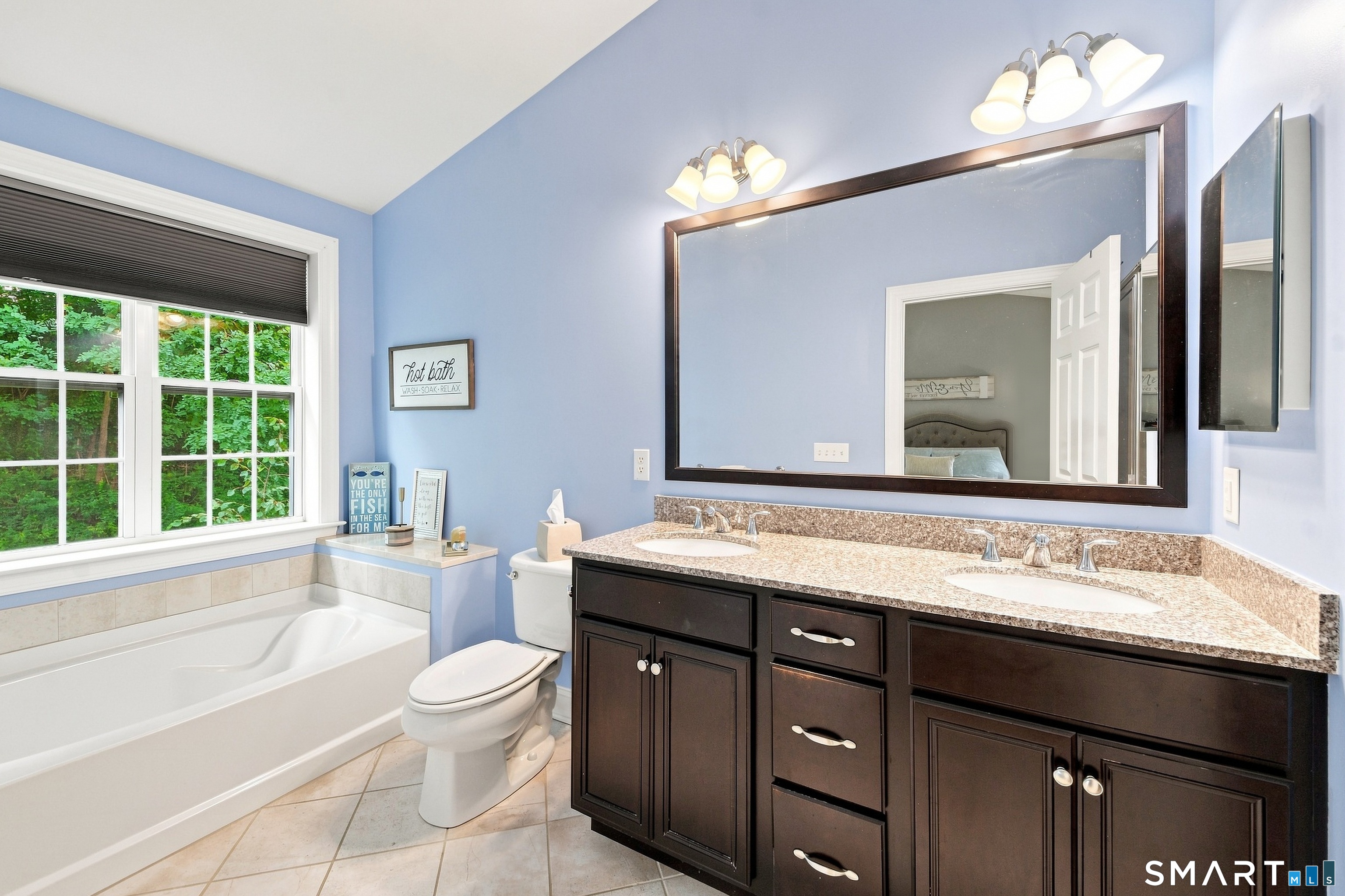 44 Warrington Round Property Photo 22