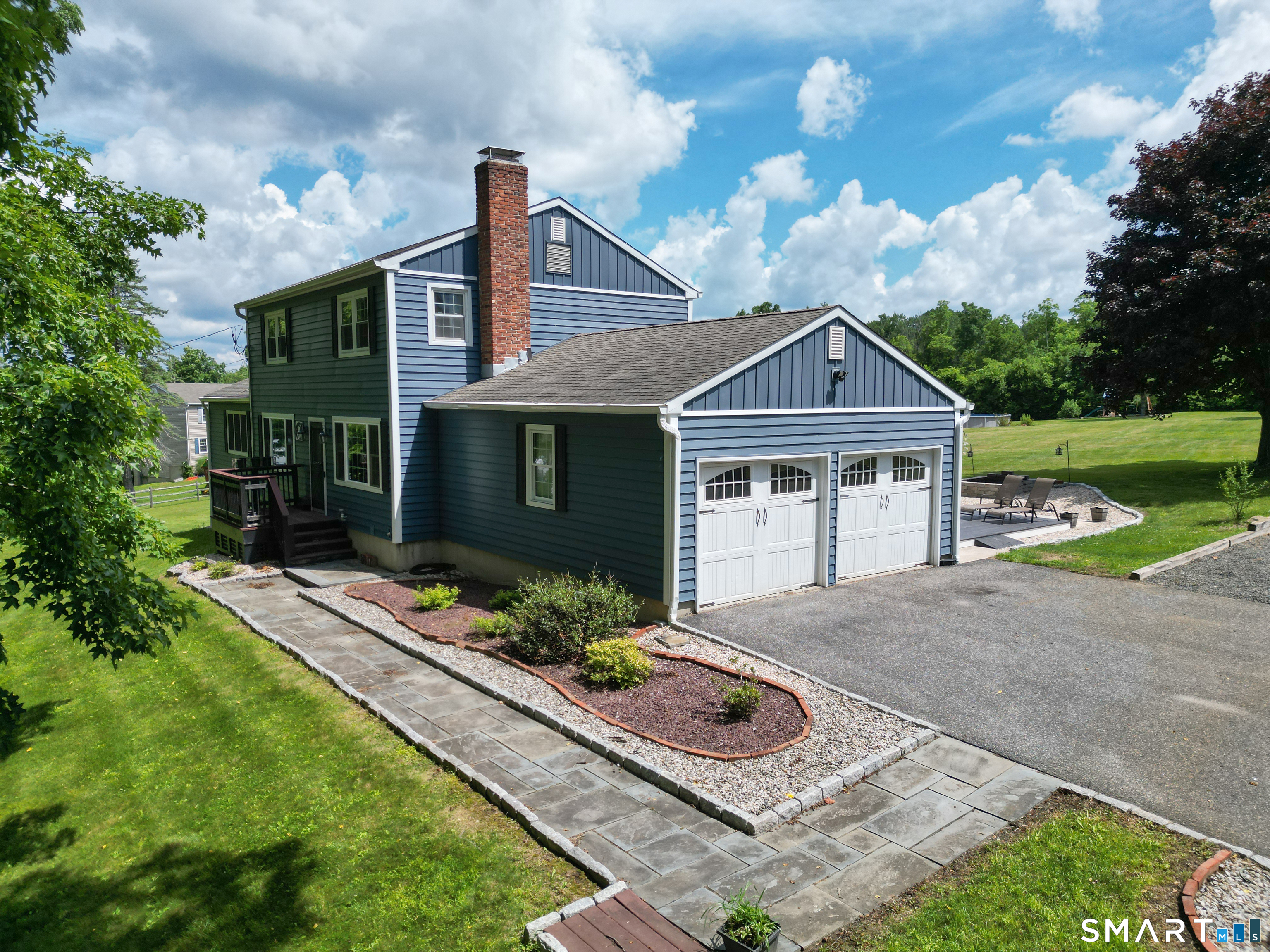 277 Chestnut Land Road Property Photo 1