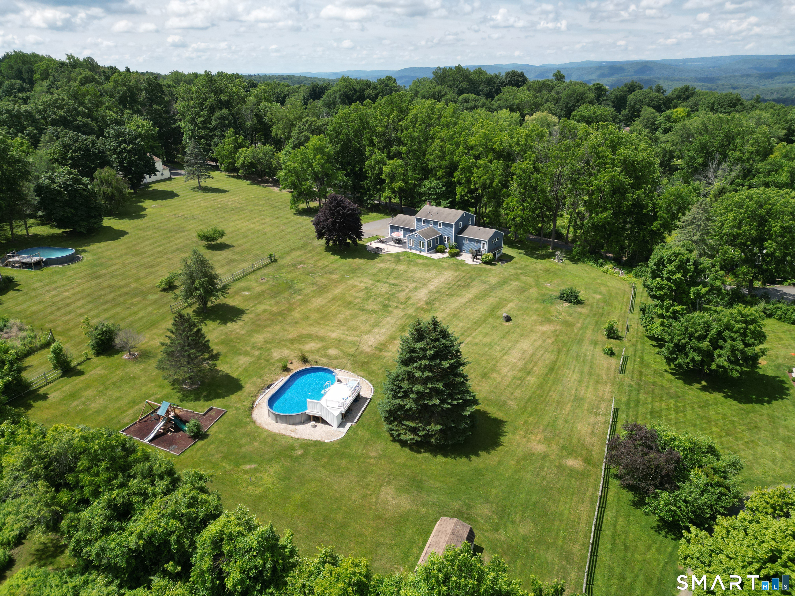 277 Chestnut Land Road Property Photo 4