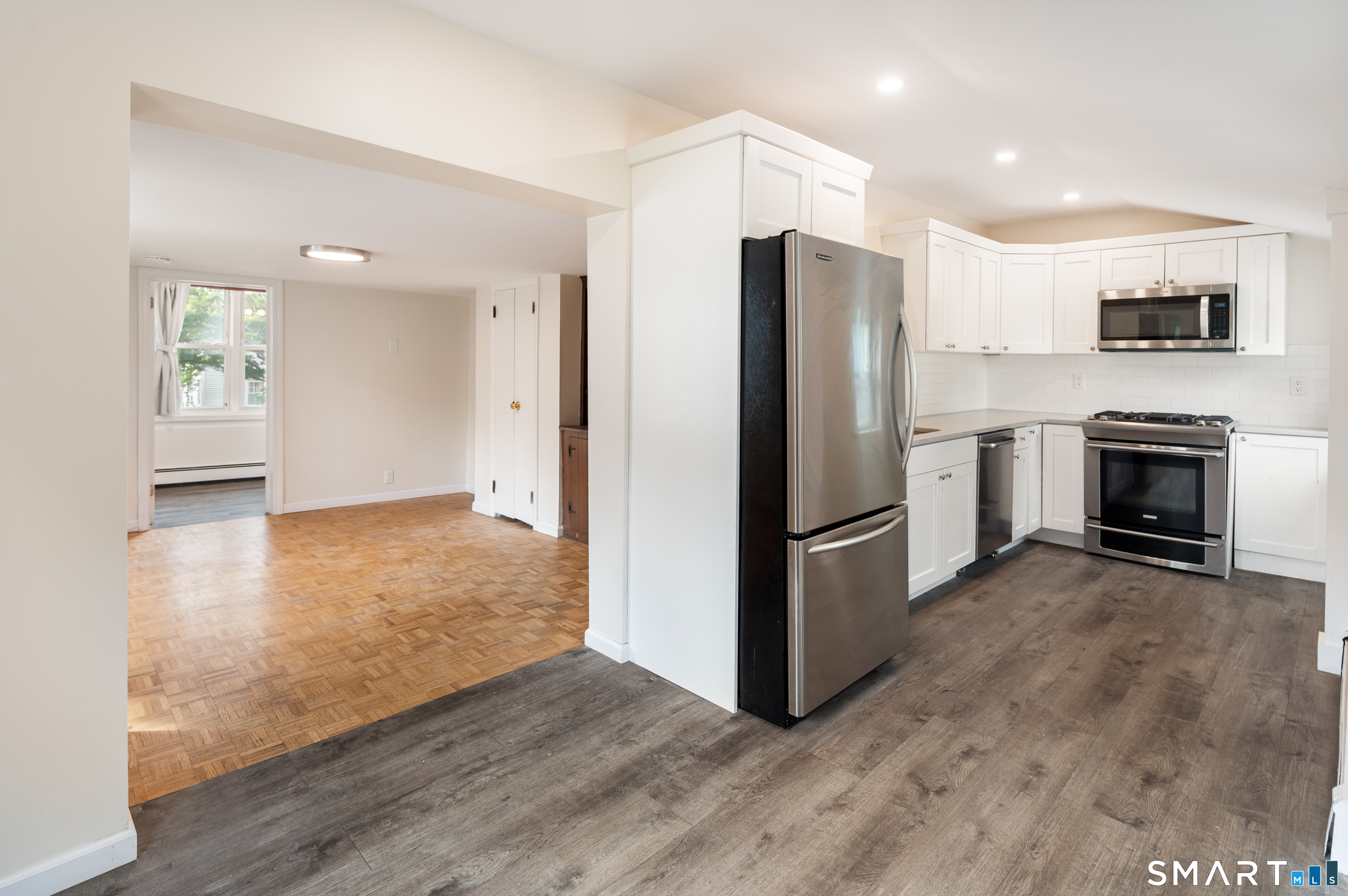 307 Courtland Avenue Property Photo 14