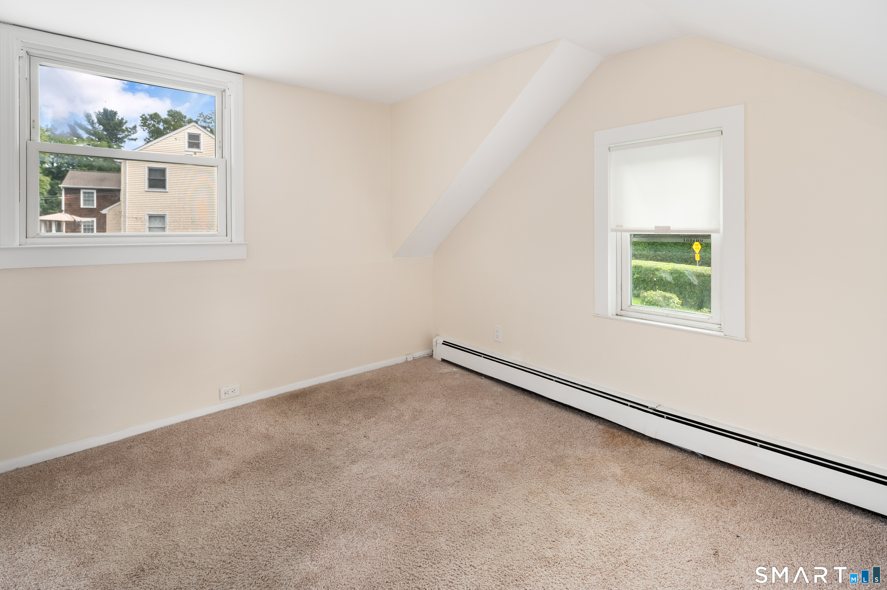 307 Courtland Avenue Property Photo 27