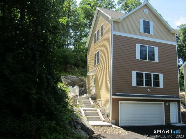 2 Reynolds Road Property Photo 1