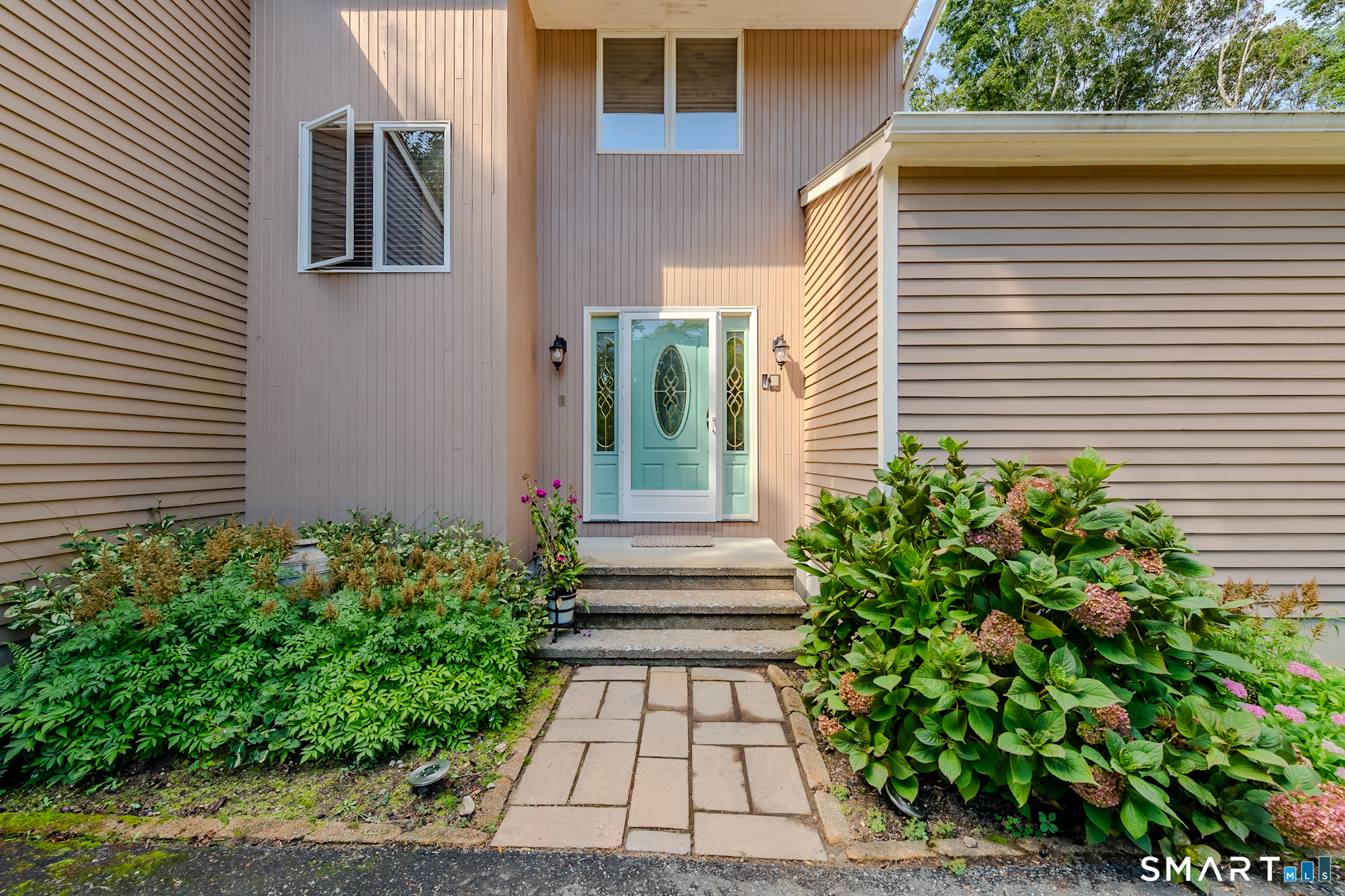 4 Briarwood Court Property Photo 2