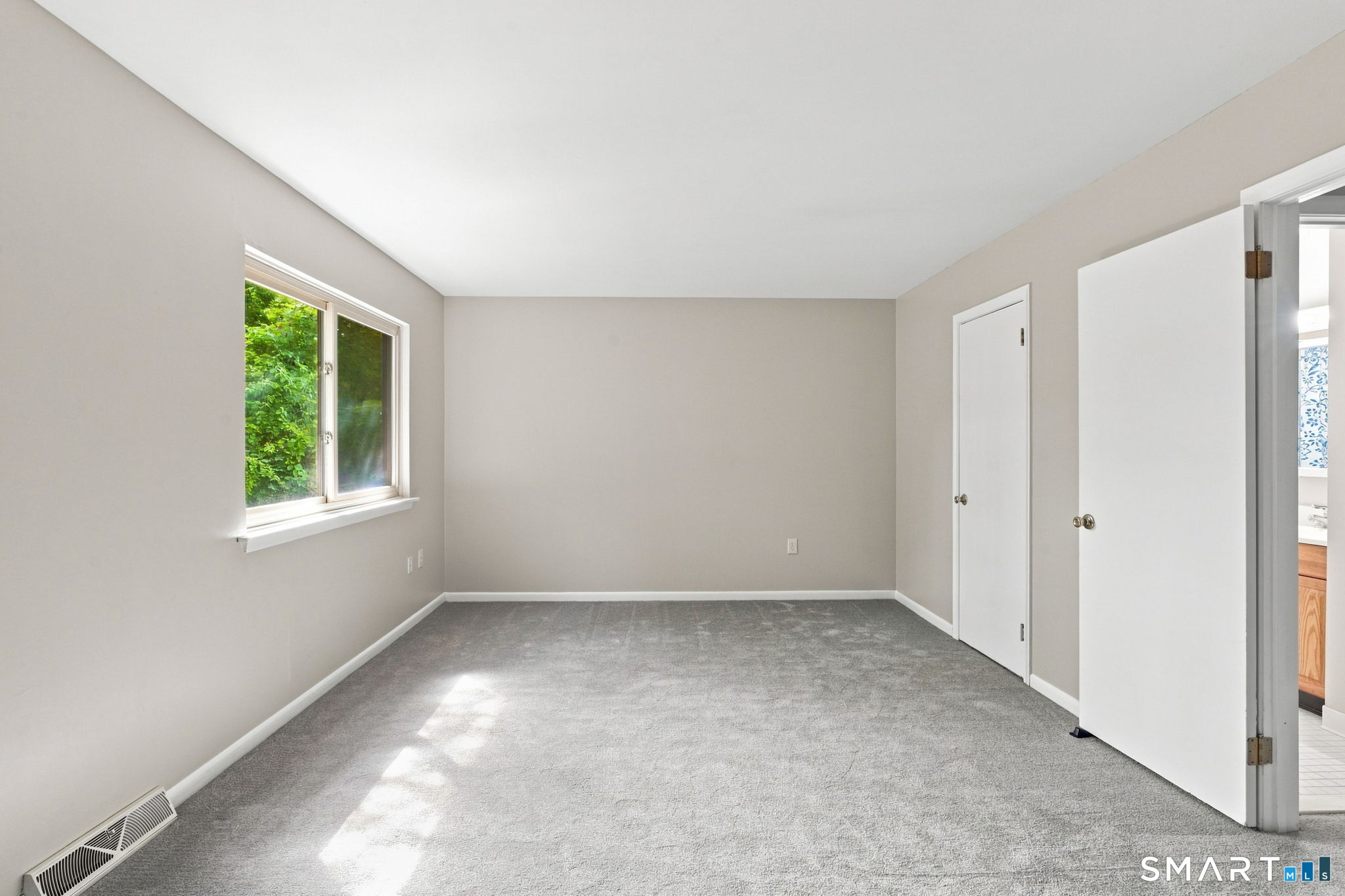 28 Larkspur 28 Drive Property Photo 31