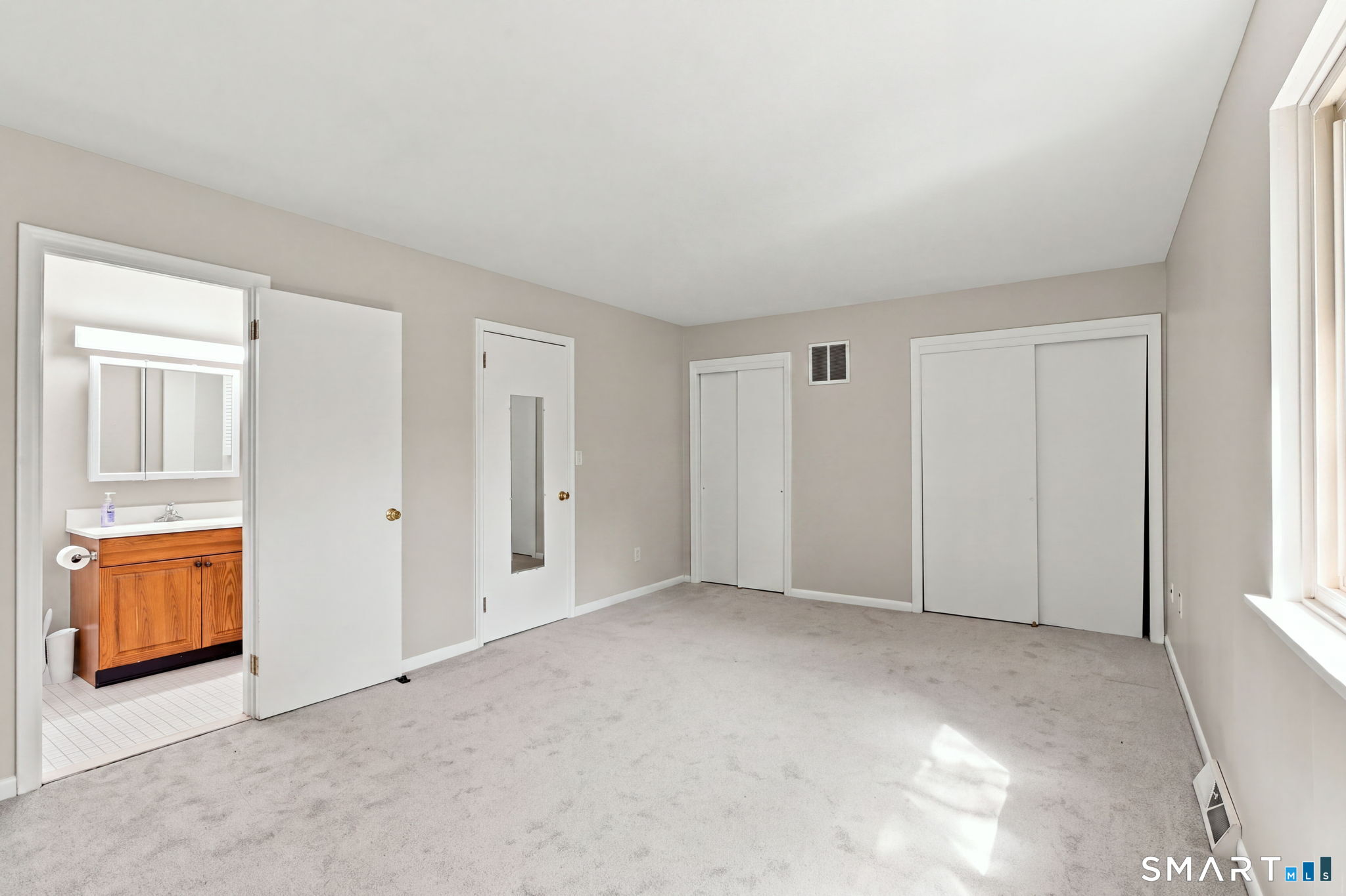 28 Larkspur 28 Drive Property Photo 34