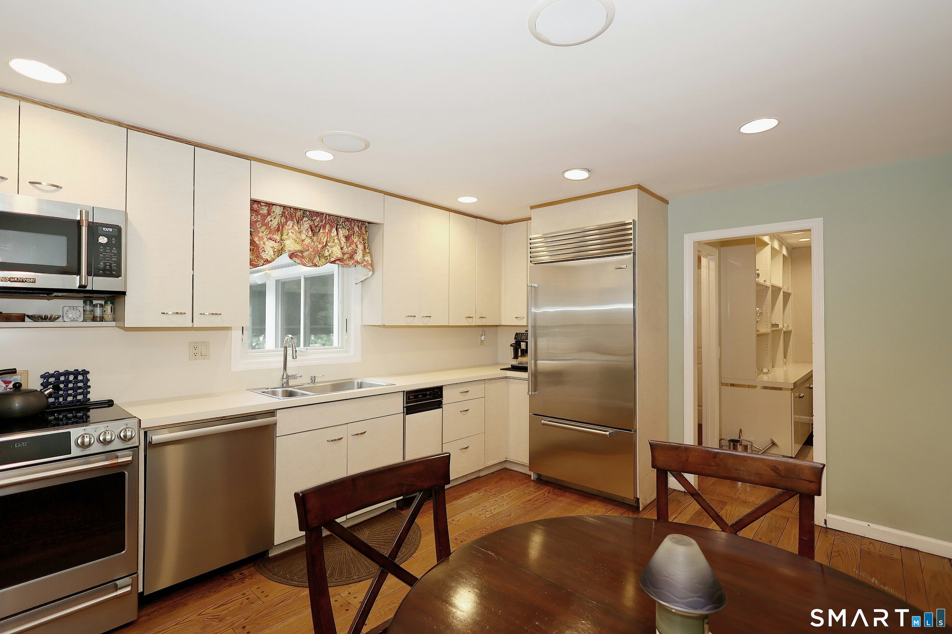 47 Fox Run Road Property Photo 14