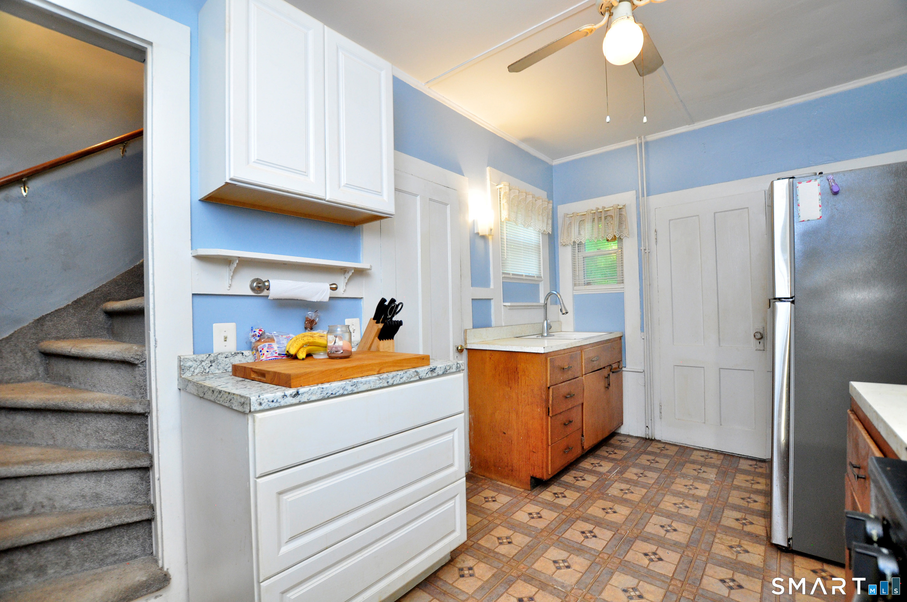 14 Garden Street Property Photo 9
