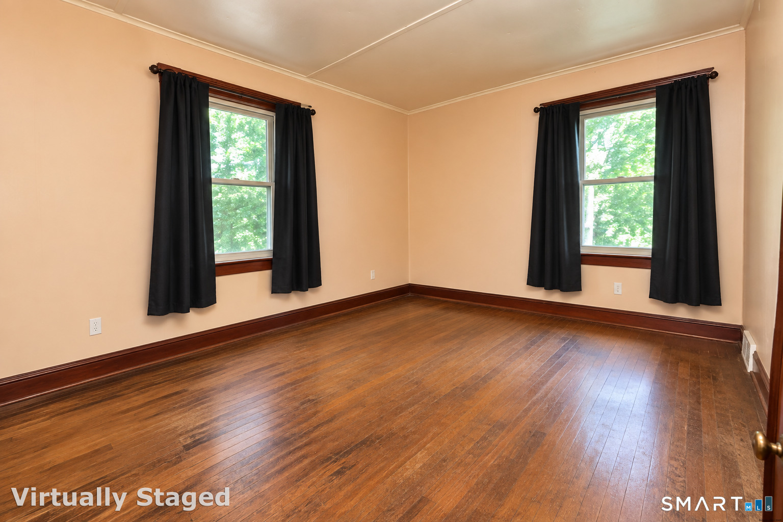14 Garden Street Property Photo 12