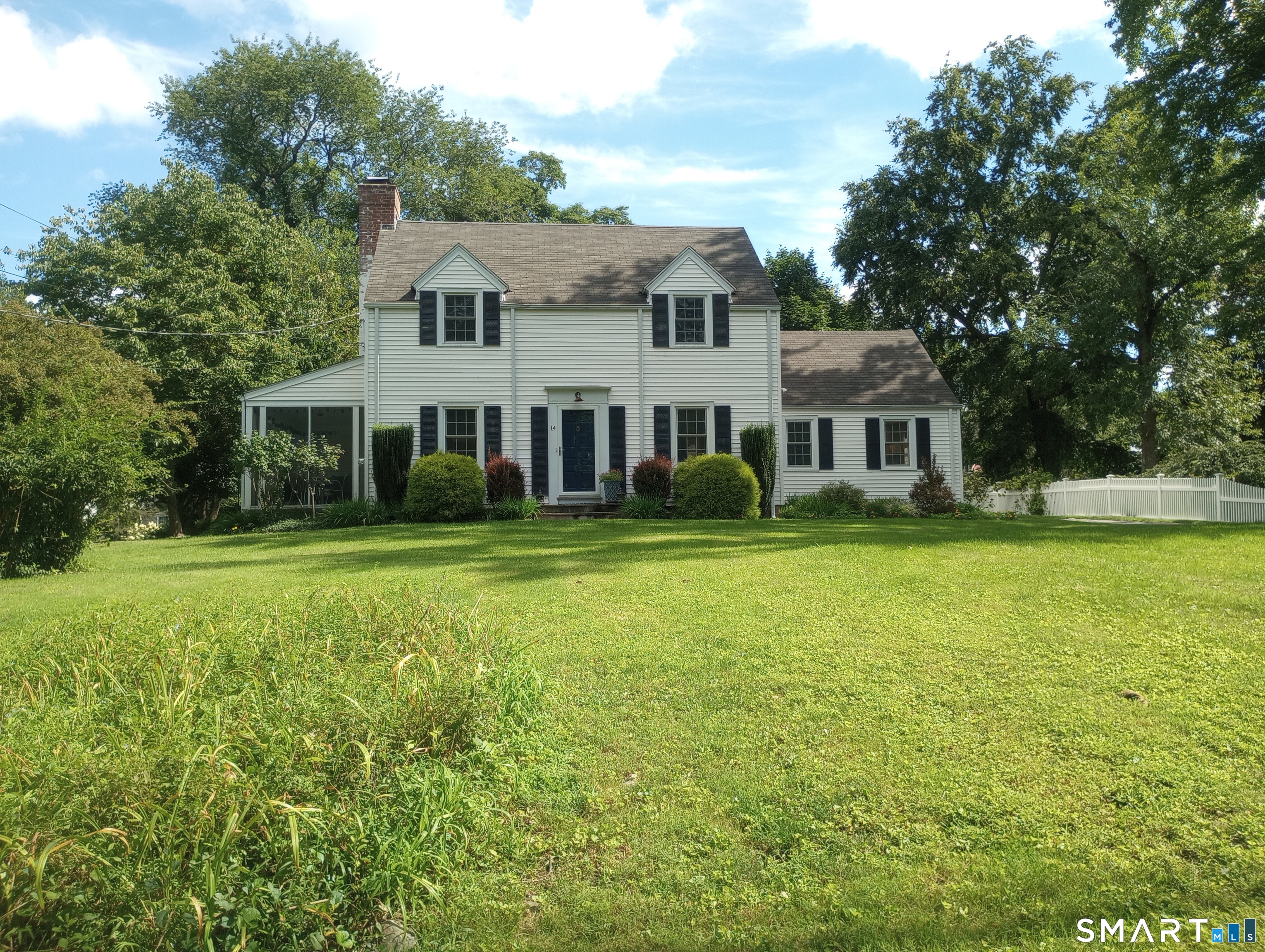14 Stonybrook Road Property Photo 2