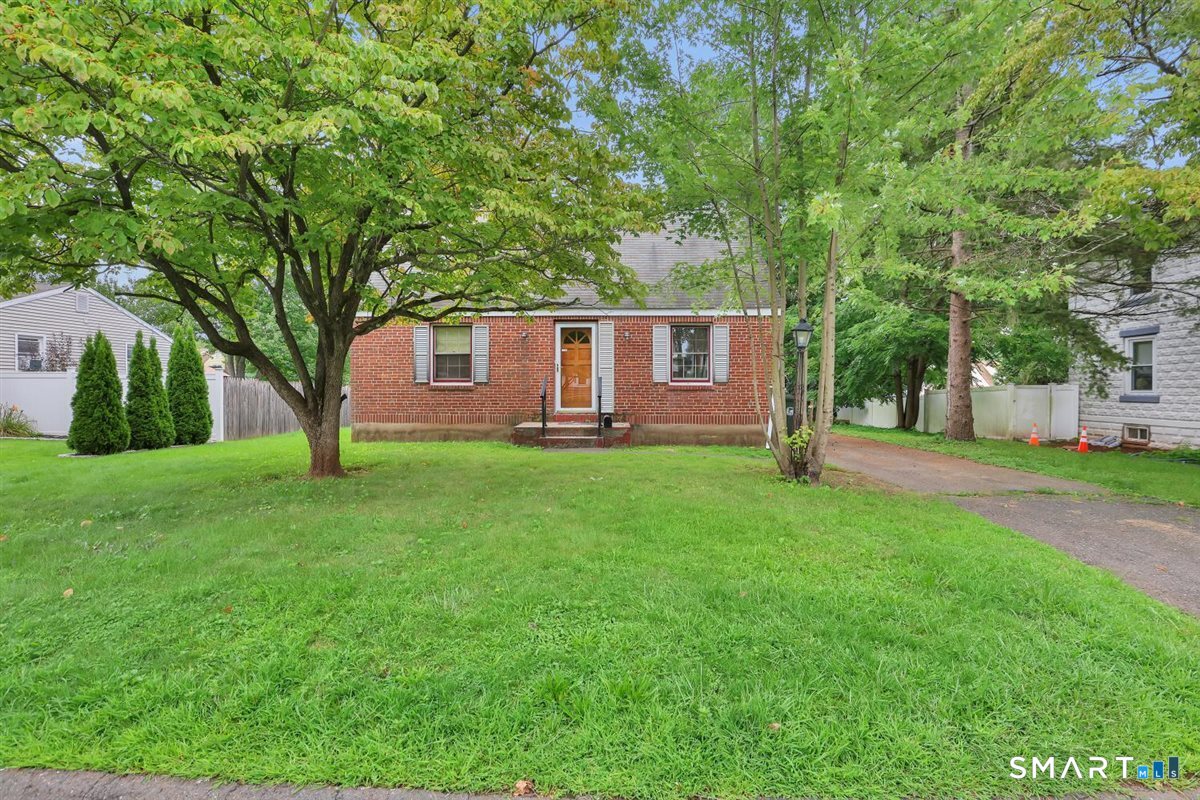 30 Eleanor Place Property Photo 1