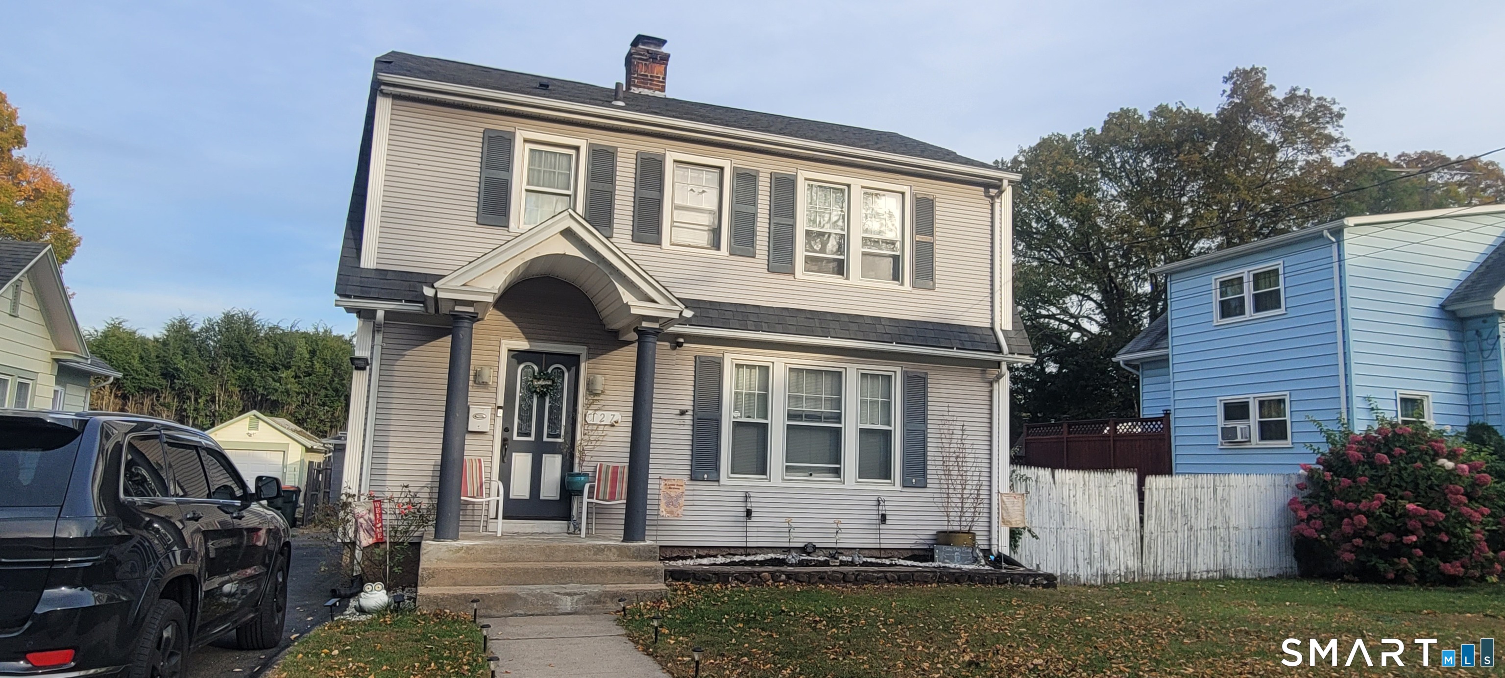 127 Pearl North Street Property Photo 2
