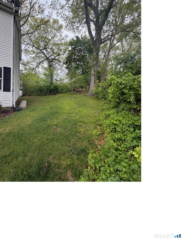 48-c Morgan Avenue Property Photo 4
