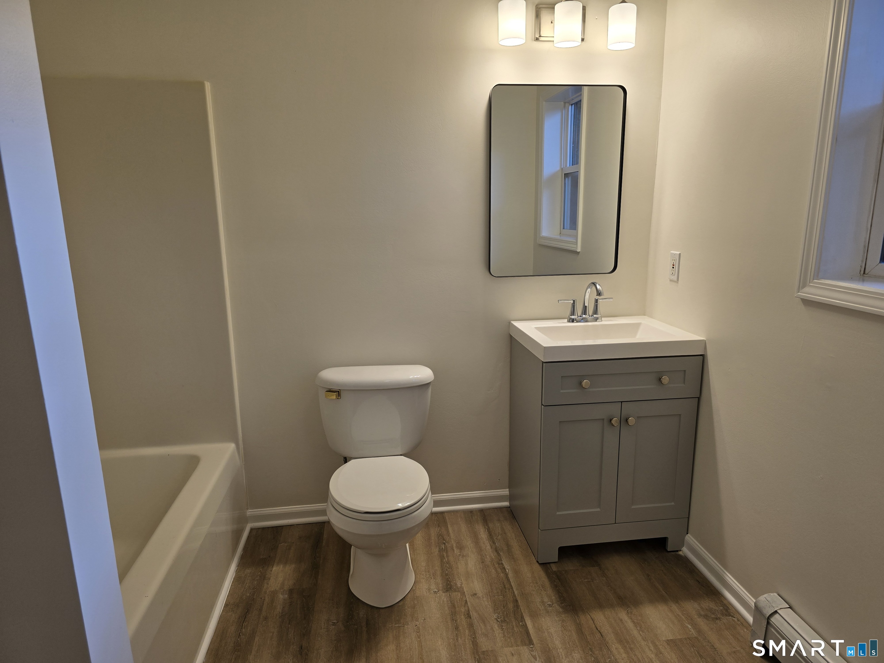48-c Morgan Avenue Property Photo 10