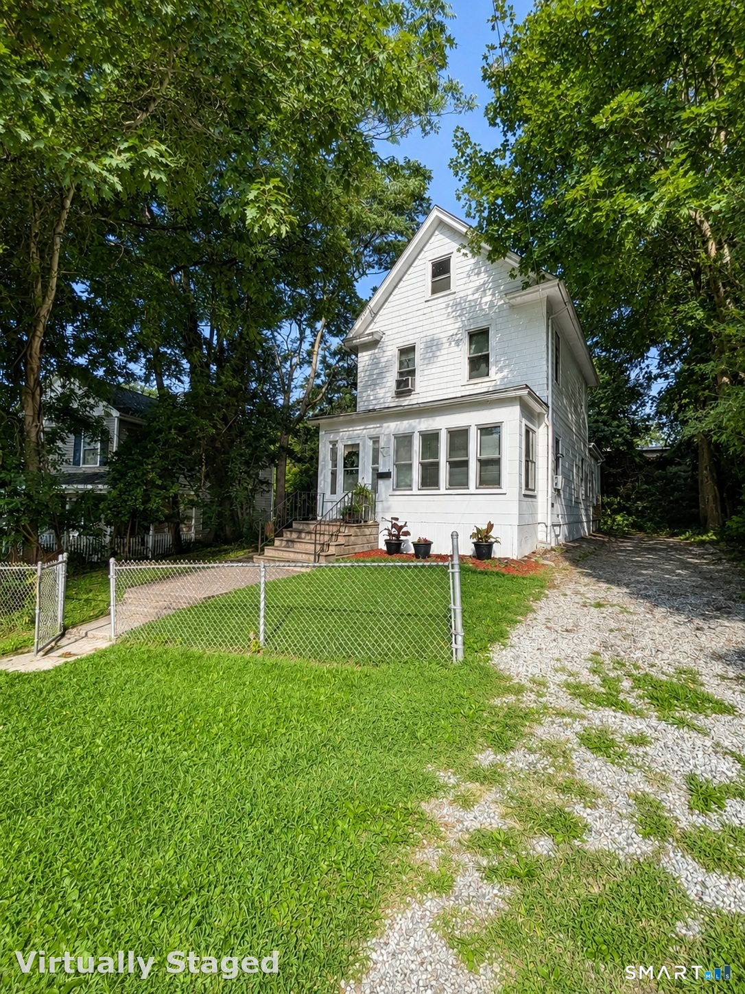 4 Strong Street Property Photo 1