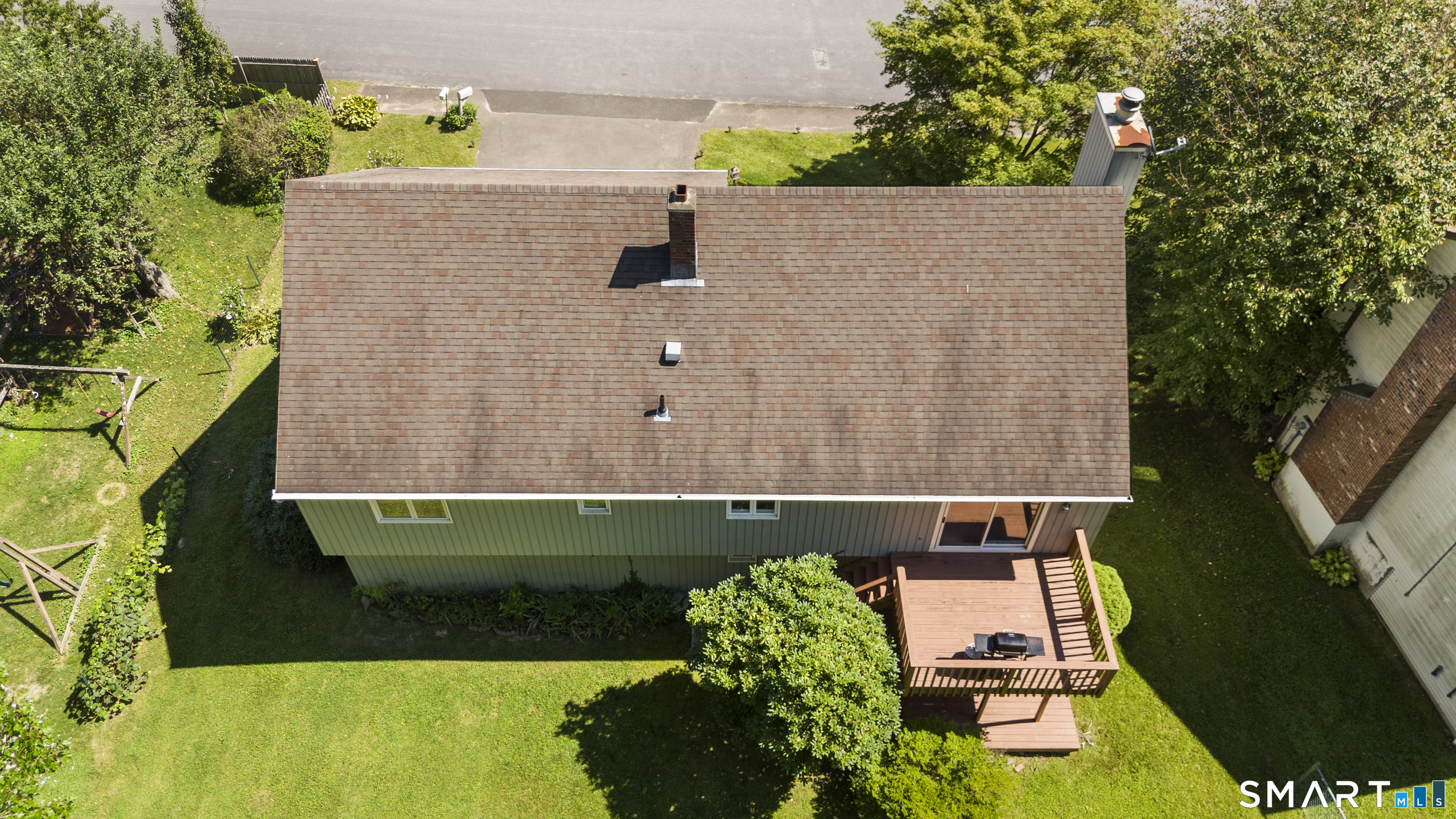 67 Crest Street Property Photo 2