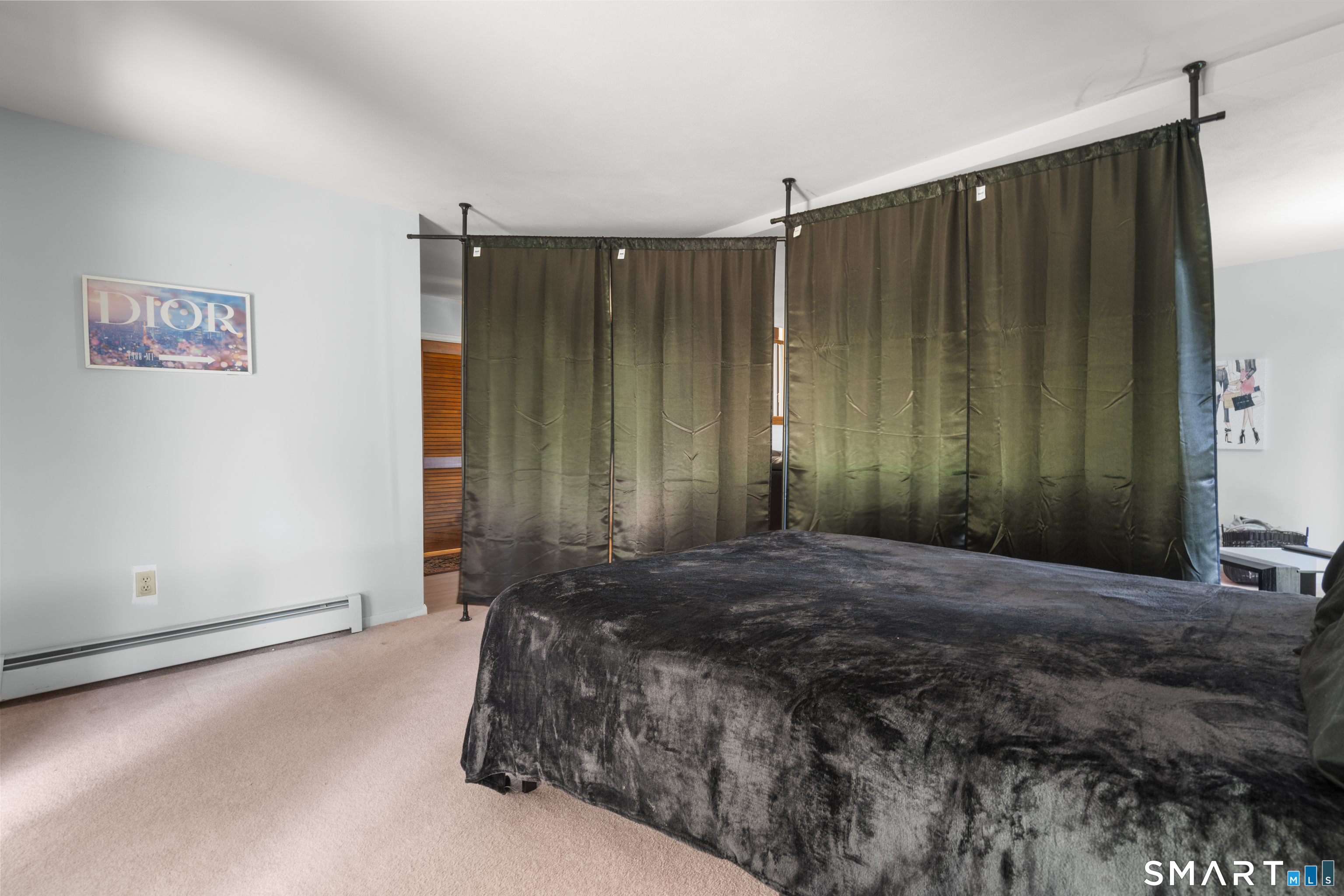 67 Crest Street Property Photo 27