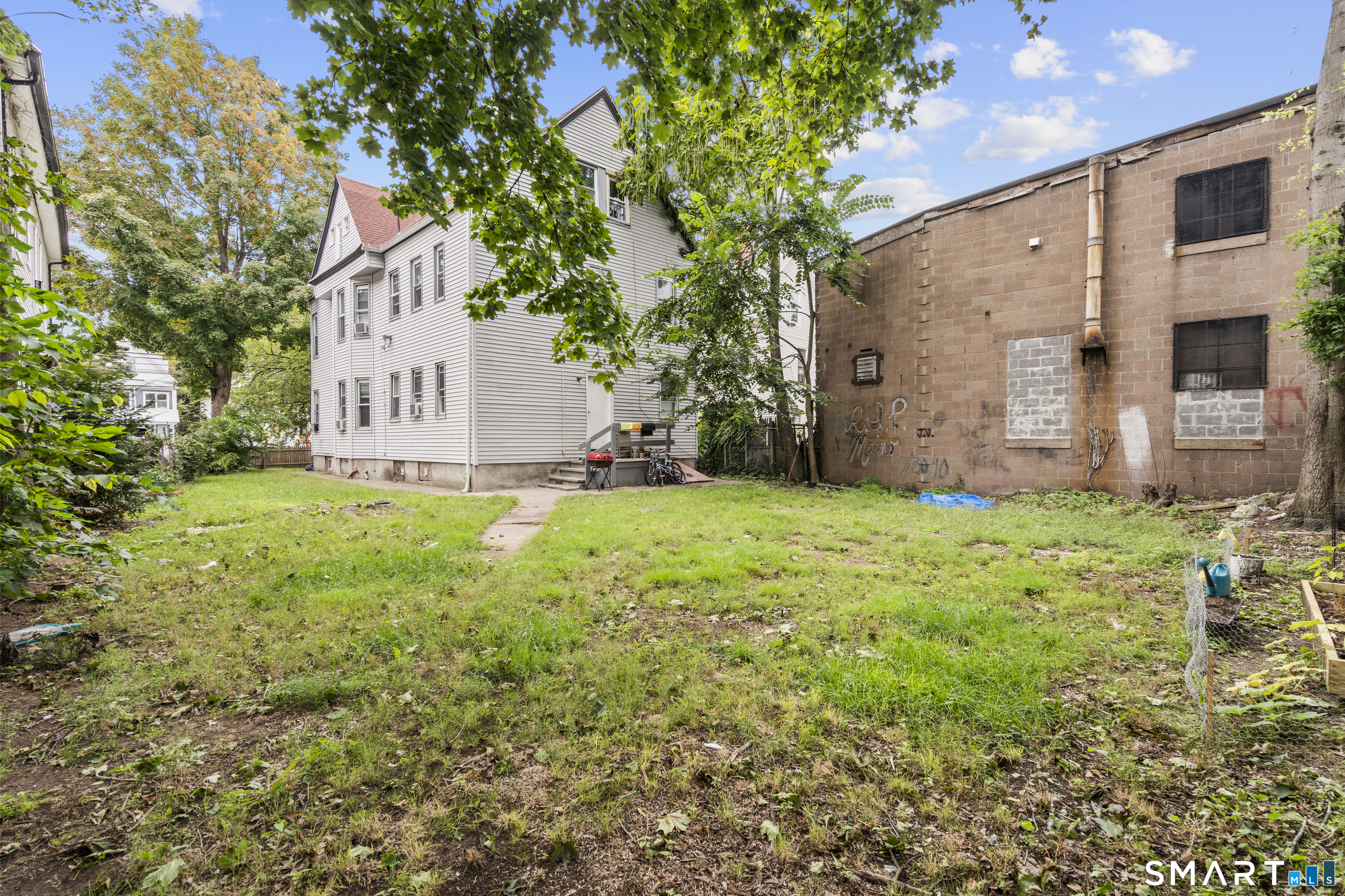 693 Dixwell 3rd Flr Avenue Property Photo 23