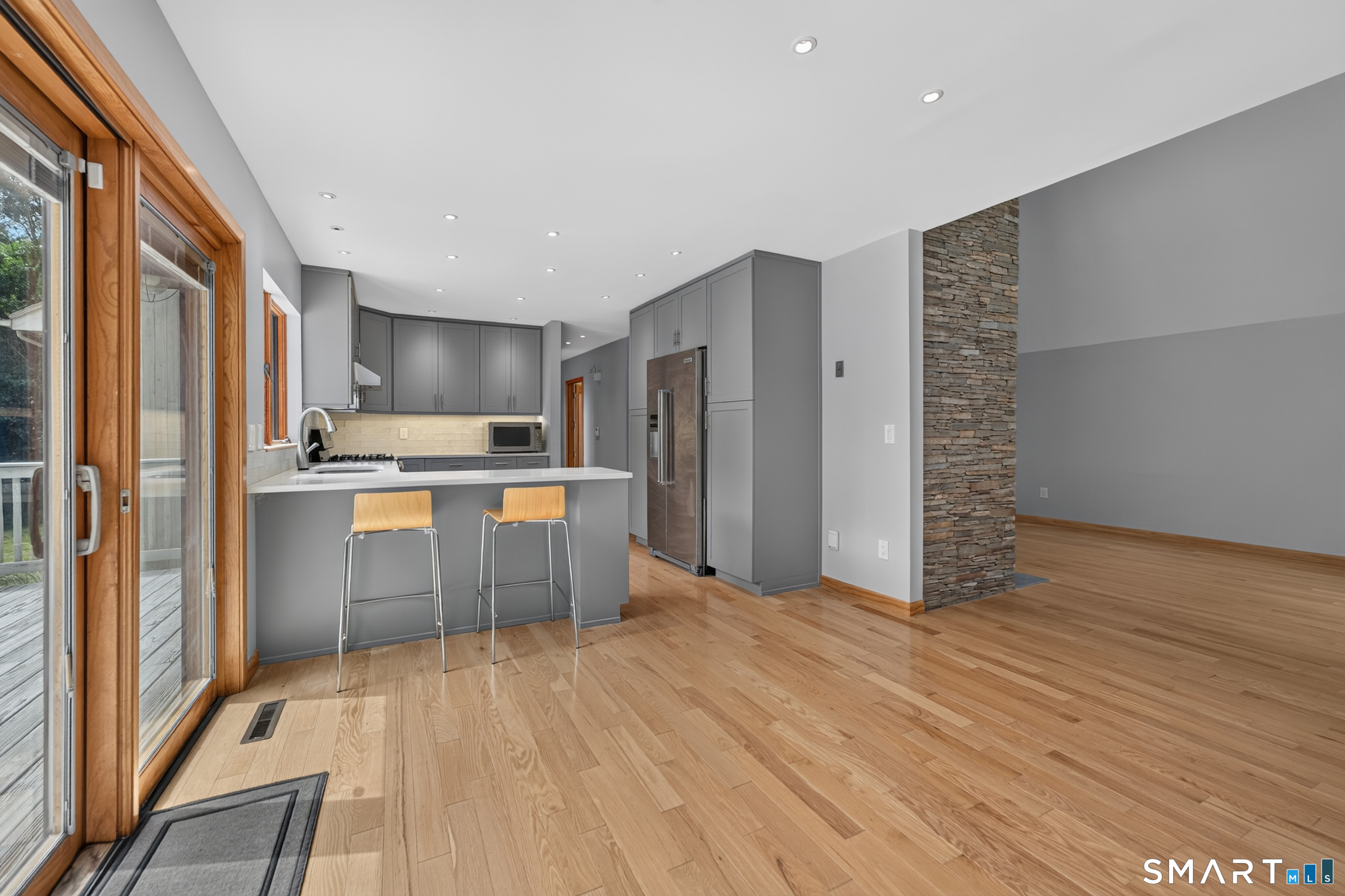275 Randall Road Property Photo 10