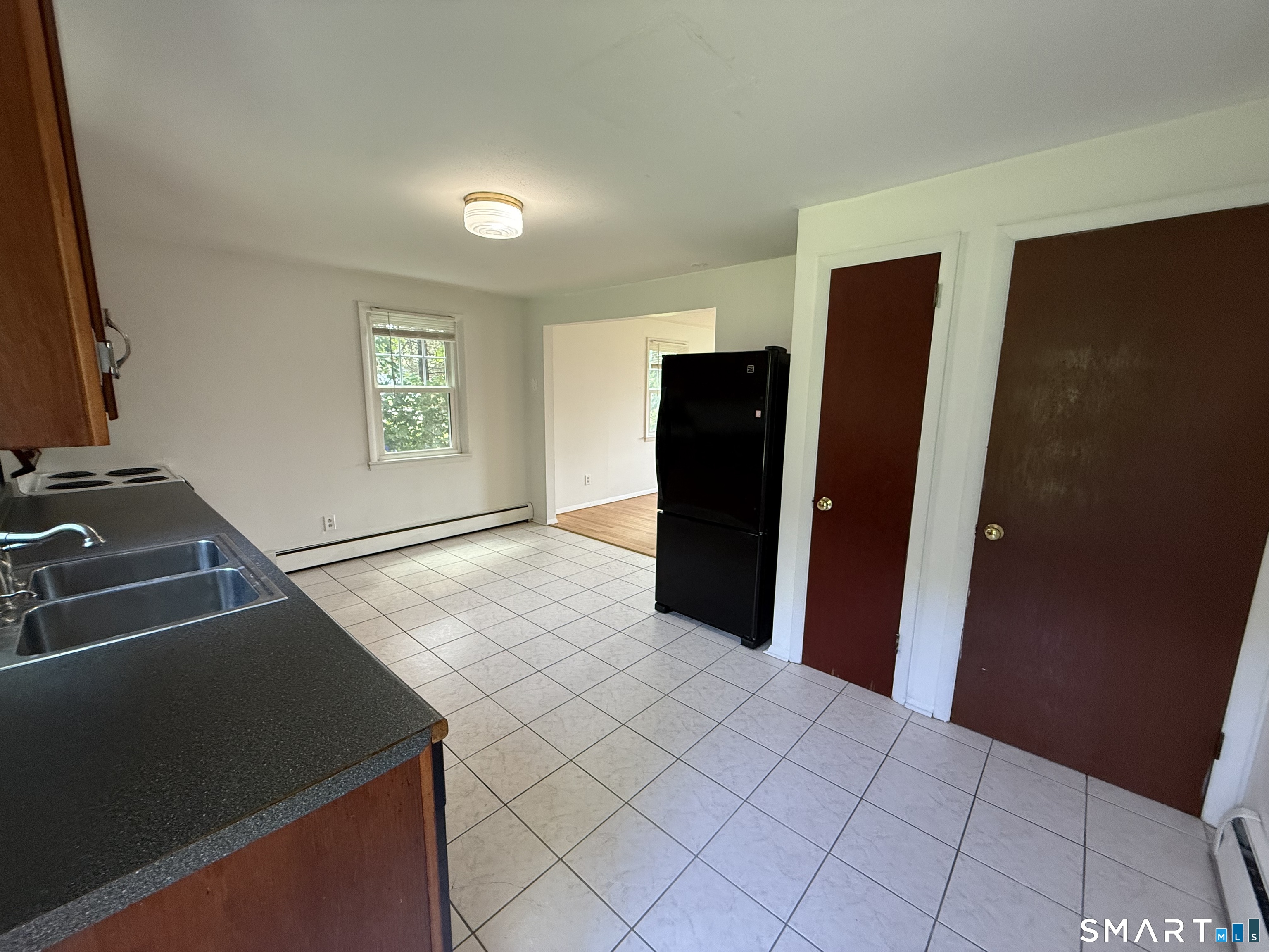 74 Ring Drive Property Photo 3