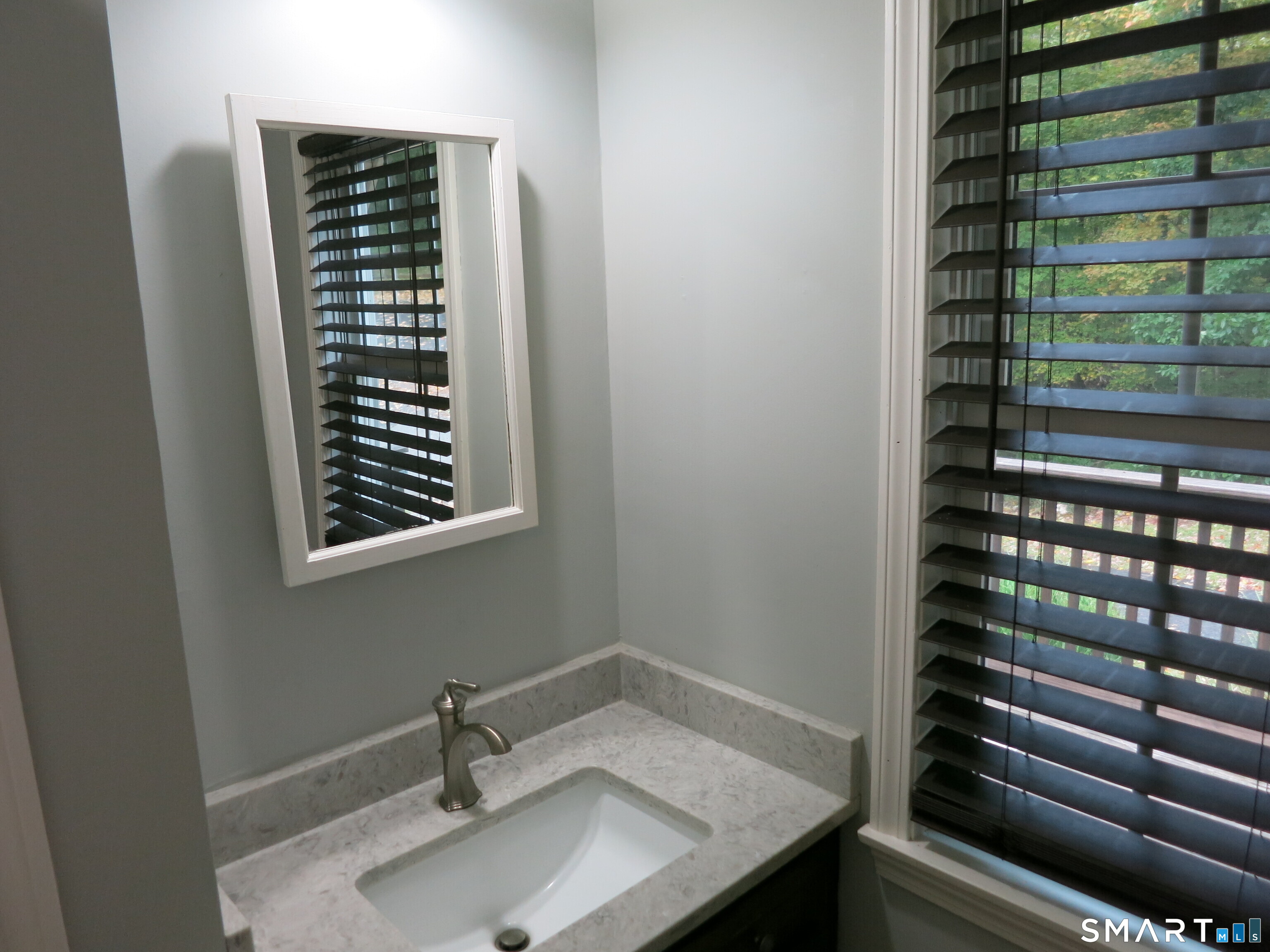 19 Moodus Leesville Road Property Photo 13