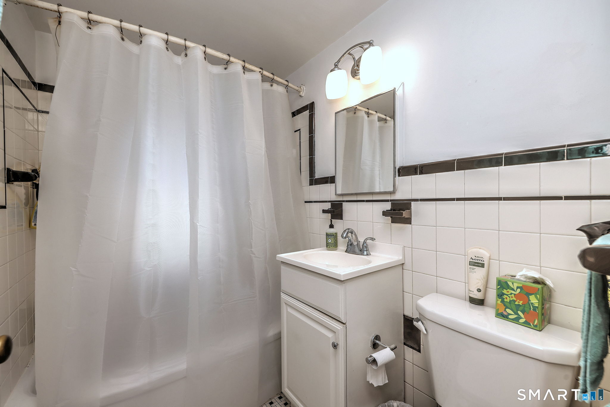 394 Main Street Property Photo 32