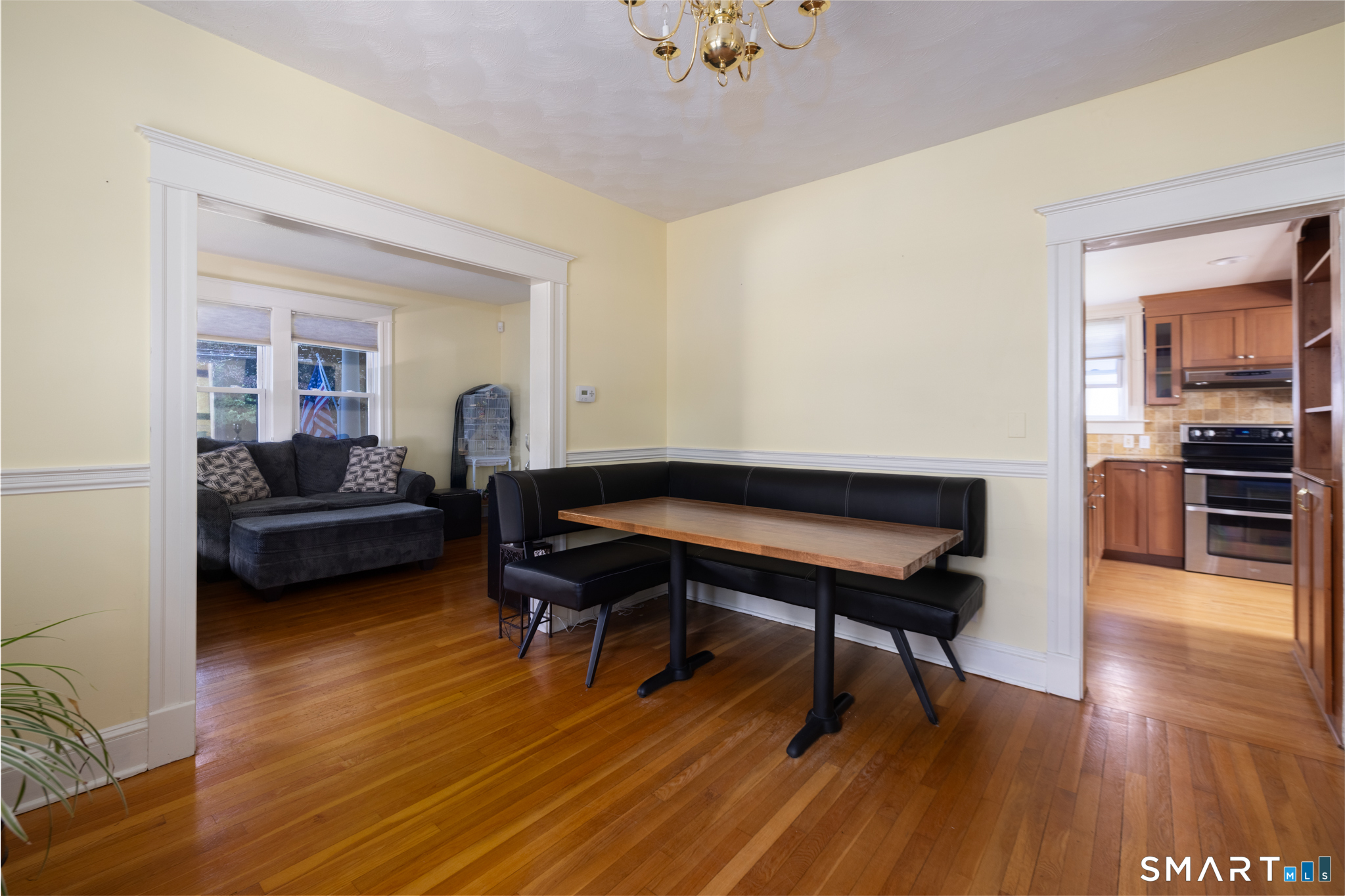 61 Oakland Road Property Photo 11