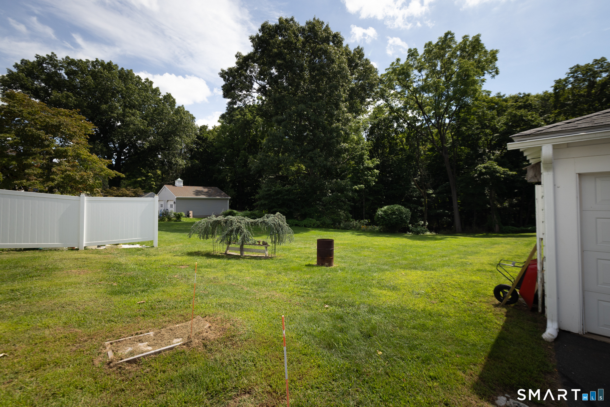 61 Oakland Road Property Photo 26