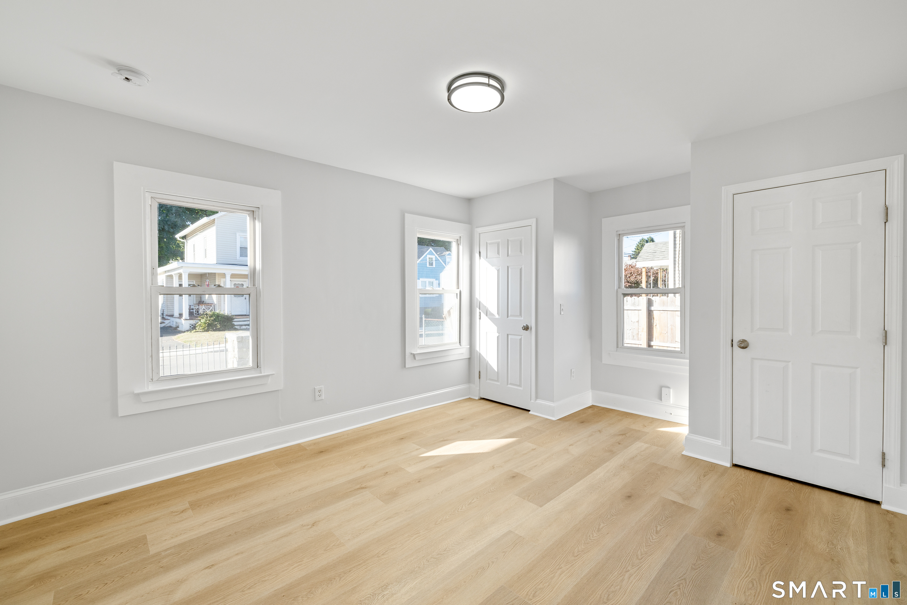 14 Plymouth Avenue Property Photo 17
