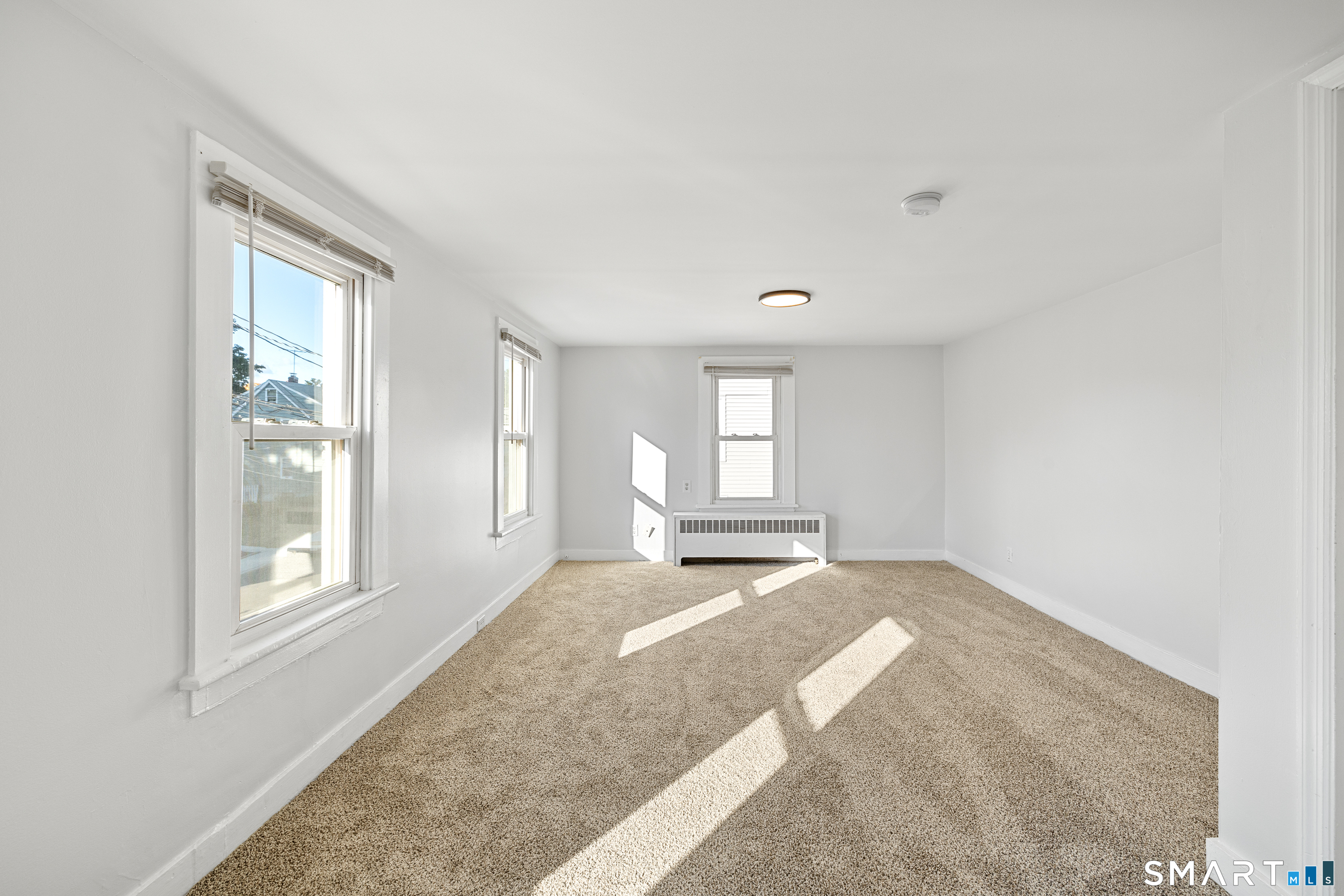 14 Plymouth Avenue Property Photo 25