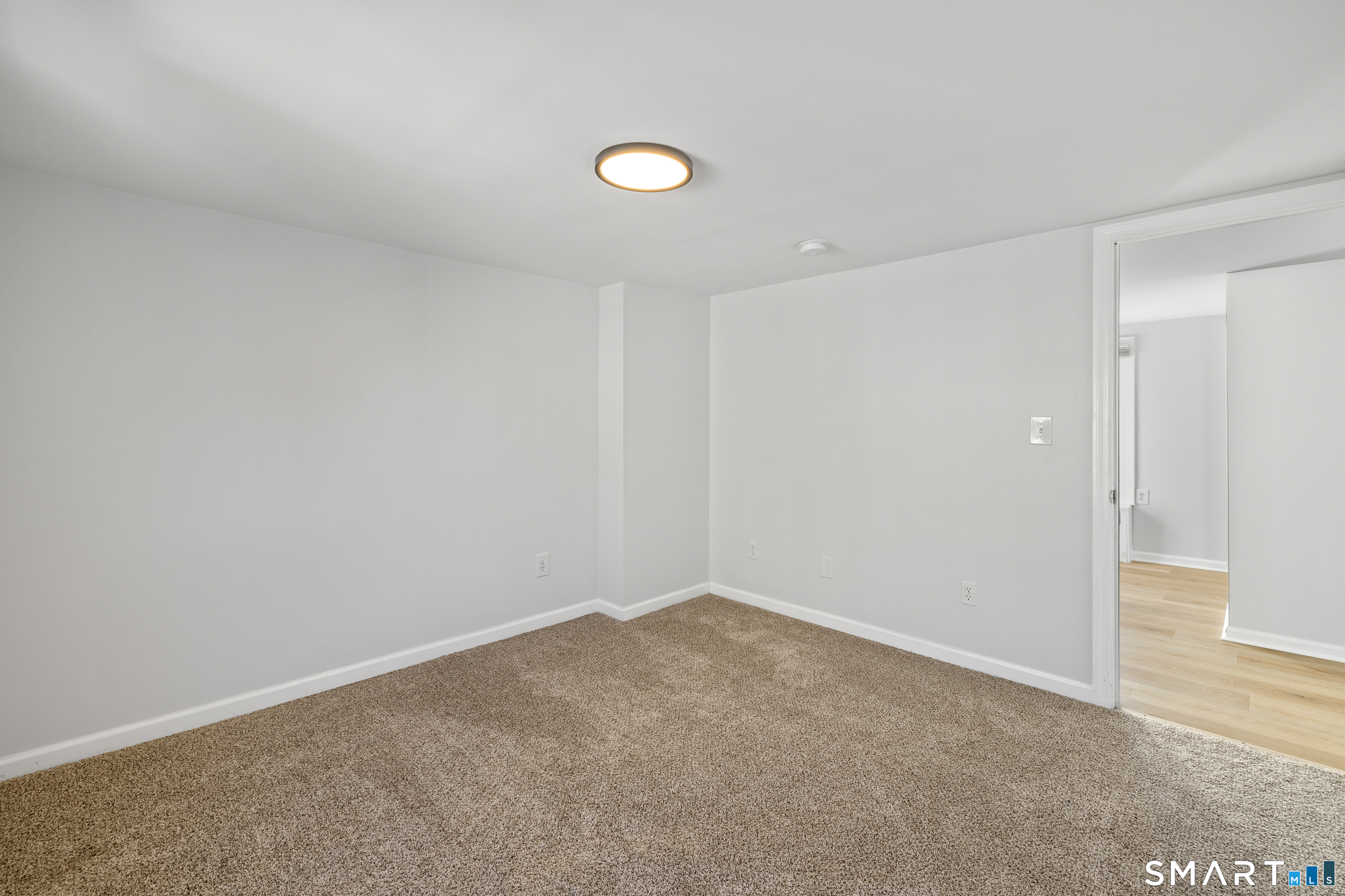 14 Plymouth Avenue Property Photo 30