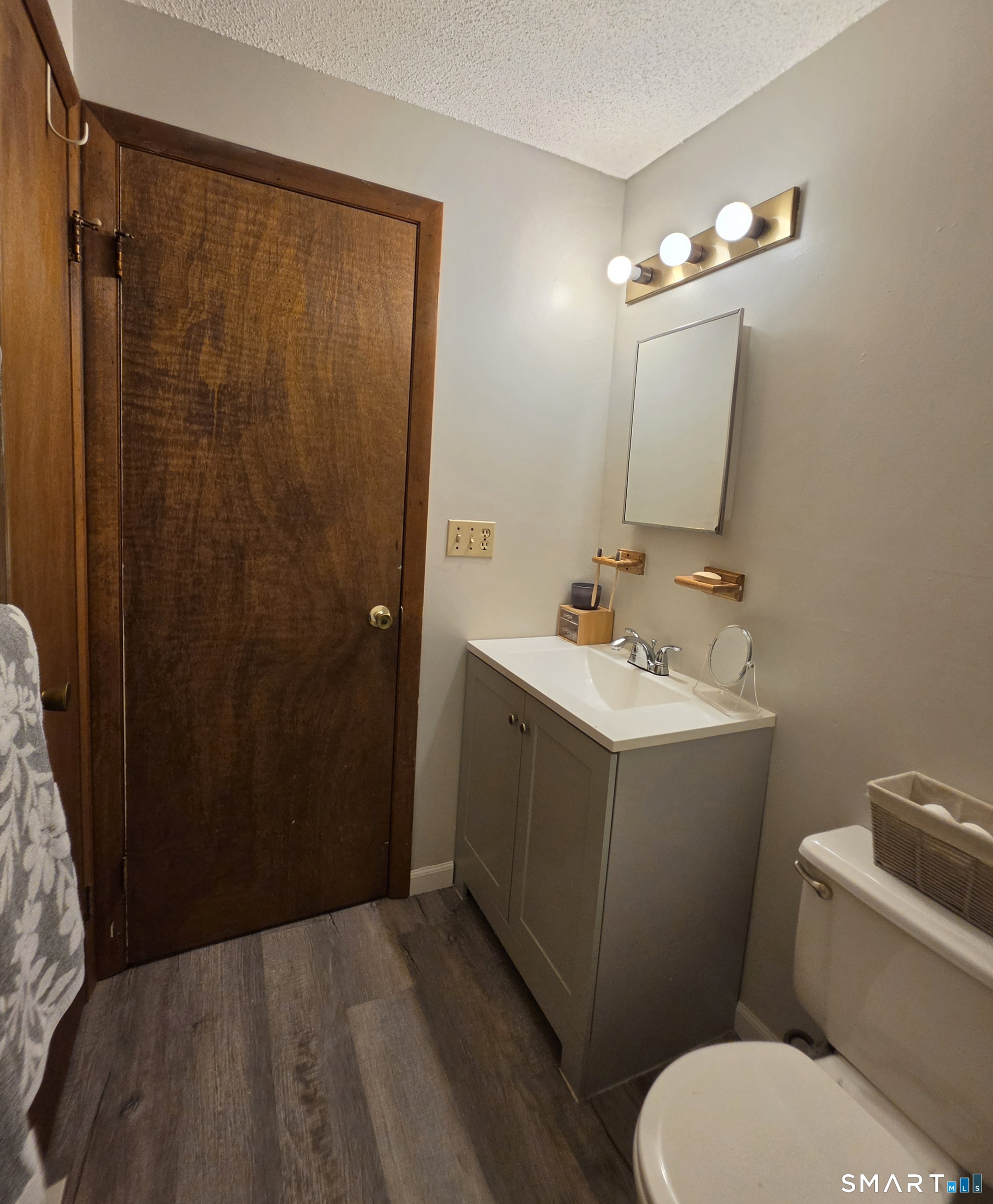 1568 Meriden 4c Road Property Photo 21