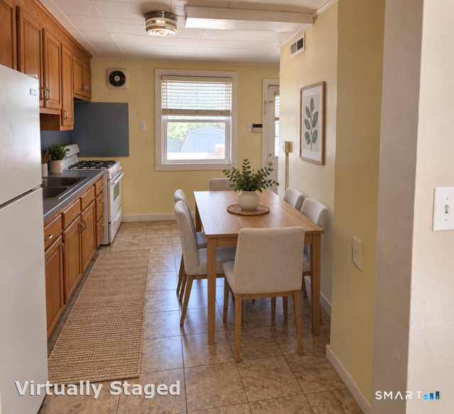 63 Pennsylvania Avenue Property Photo 7