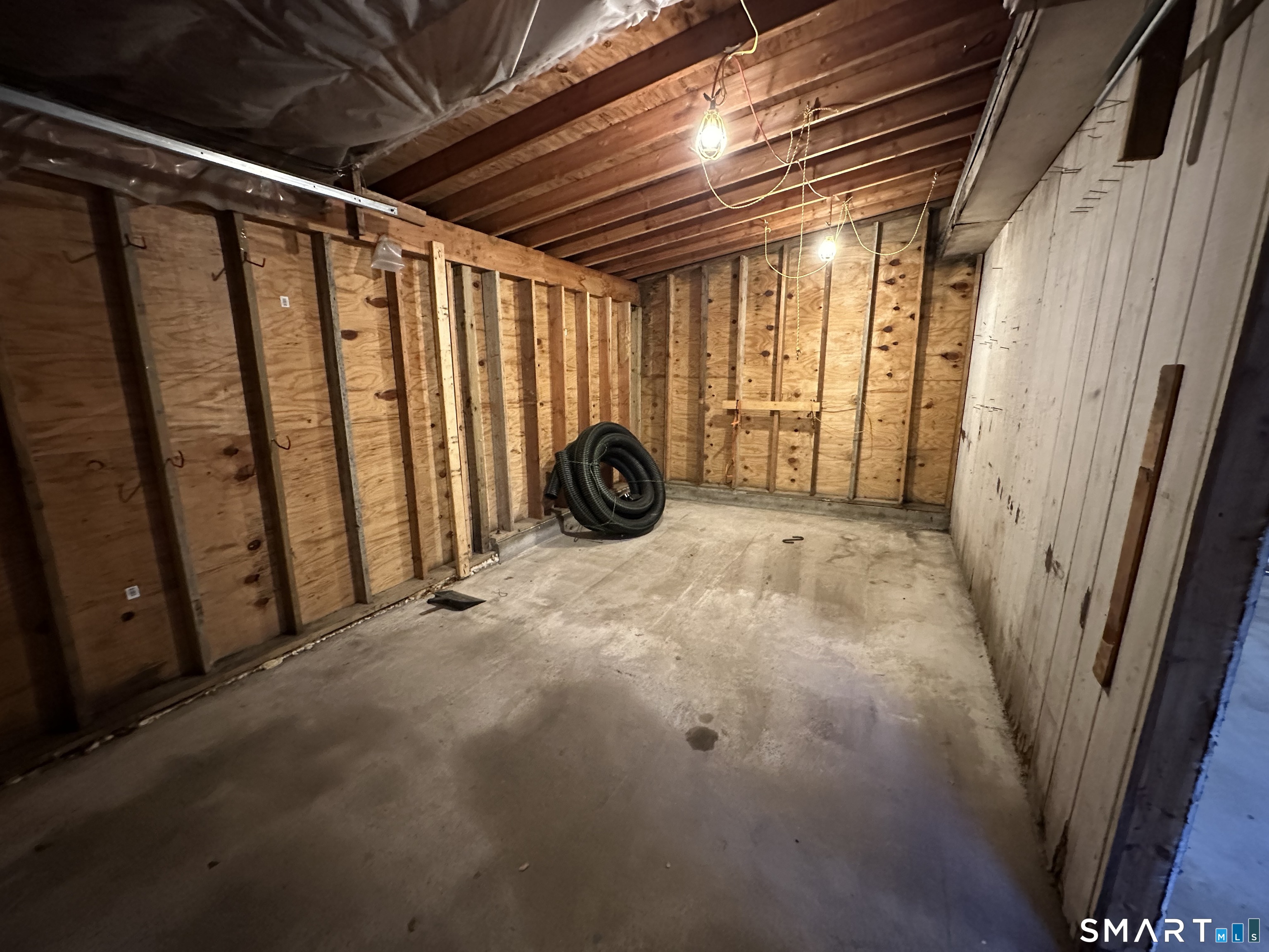 4 Ellis Road Property Photo 18