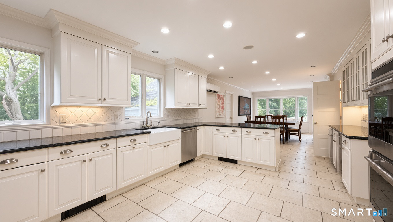 14 Highview Avenue Property Photo 6