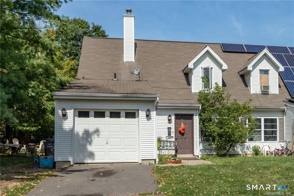 188 Nilan Street Property Photo 1