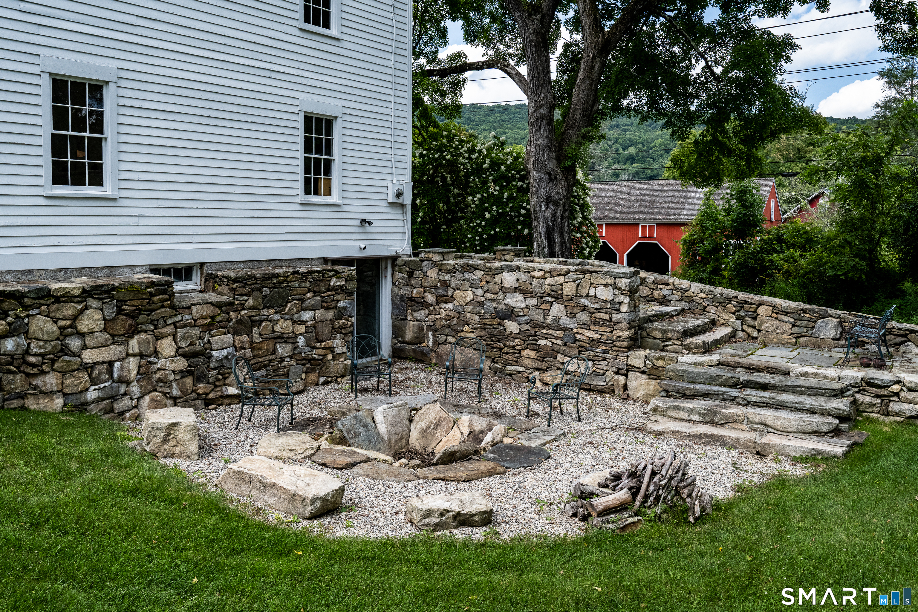 108 Squire Hill Road Property Photo 30