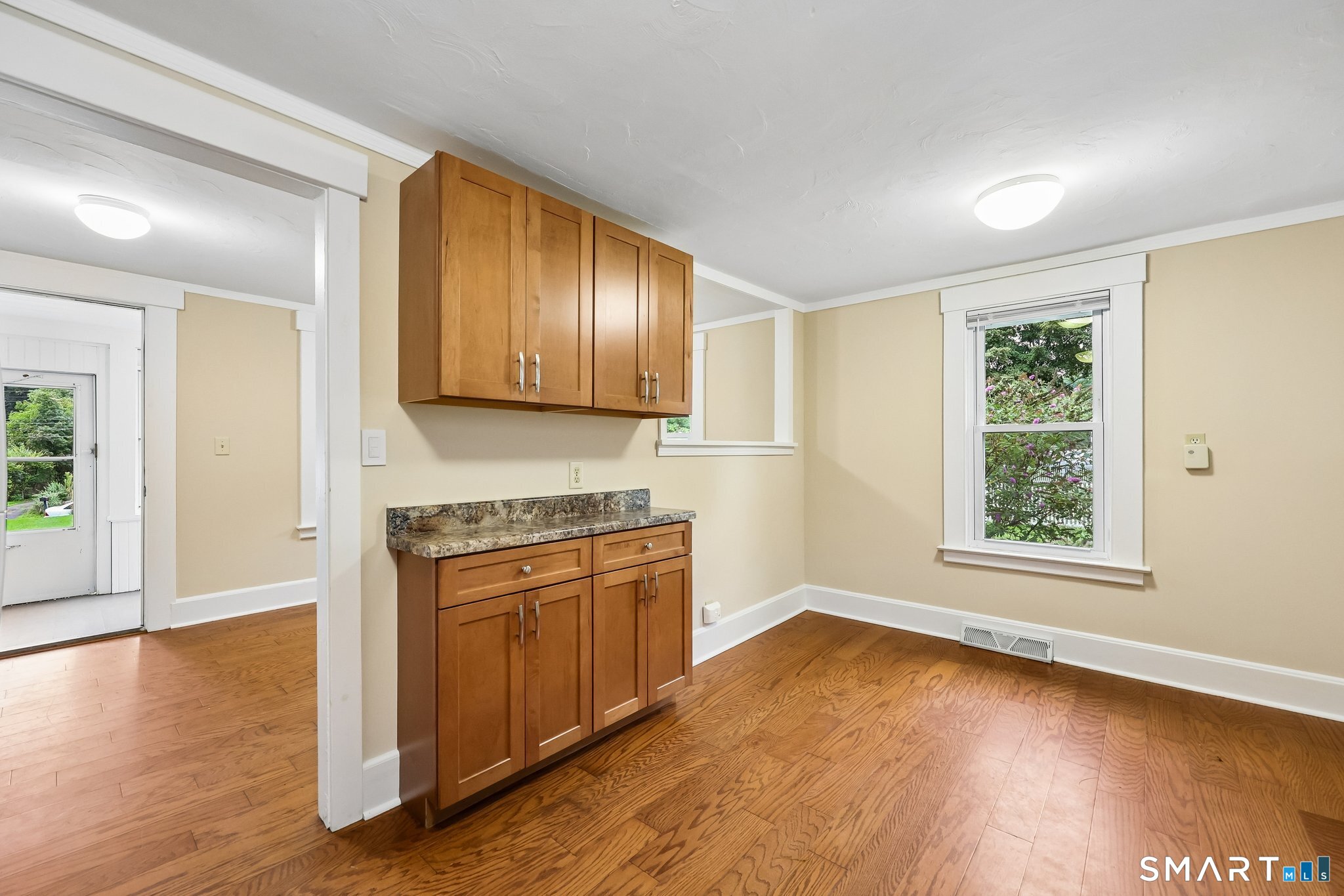 63 Hunt Lane Property Photo 11