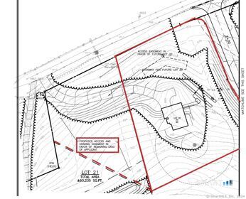 10 Clearwater Creek Property Photo 3