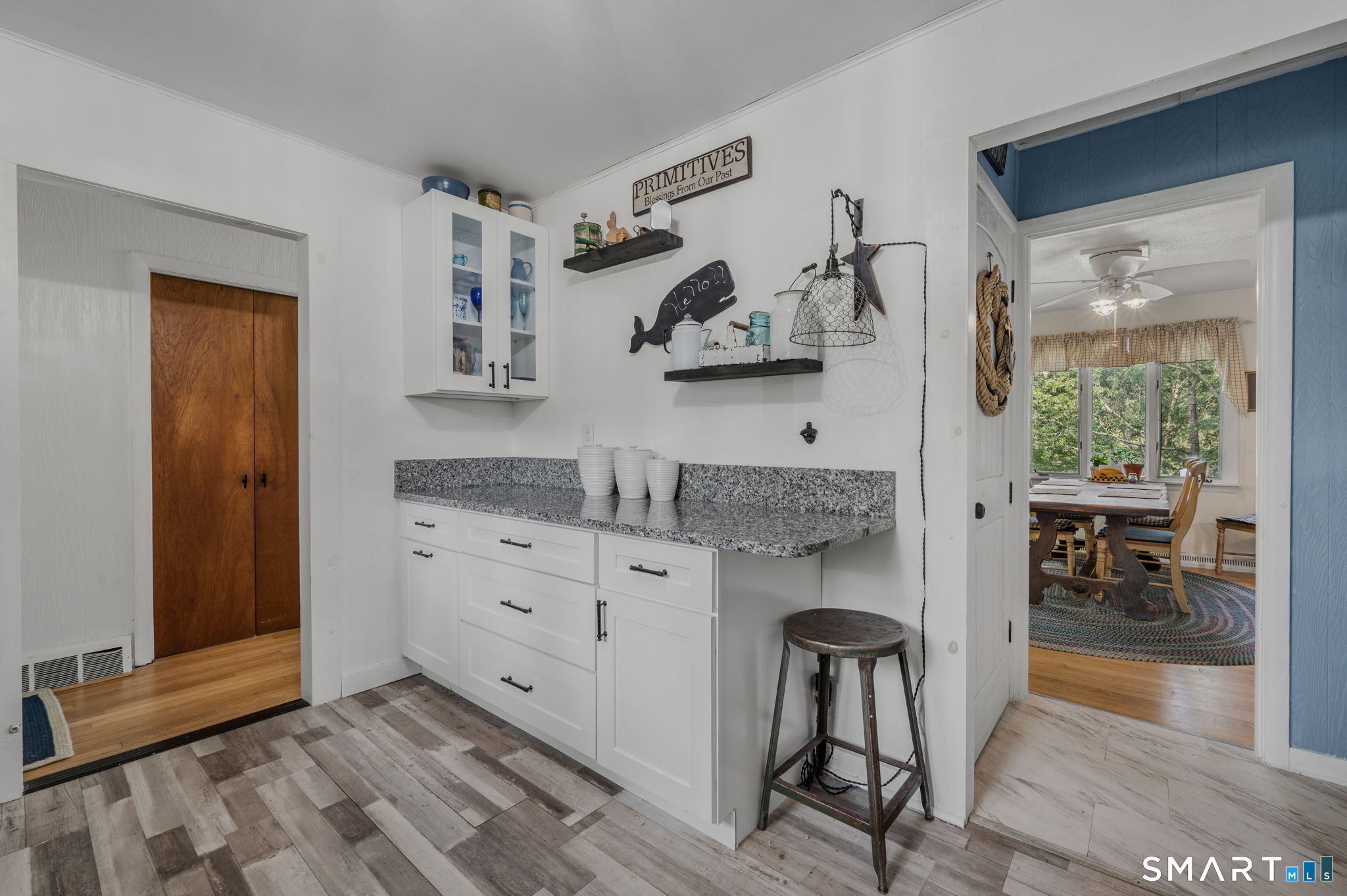 7 Harvard Terrace Property Photo 23