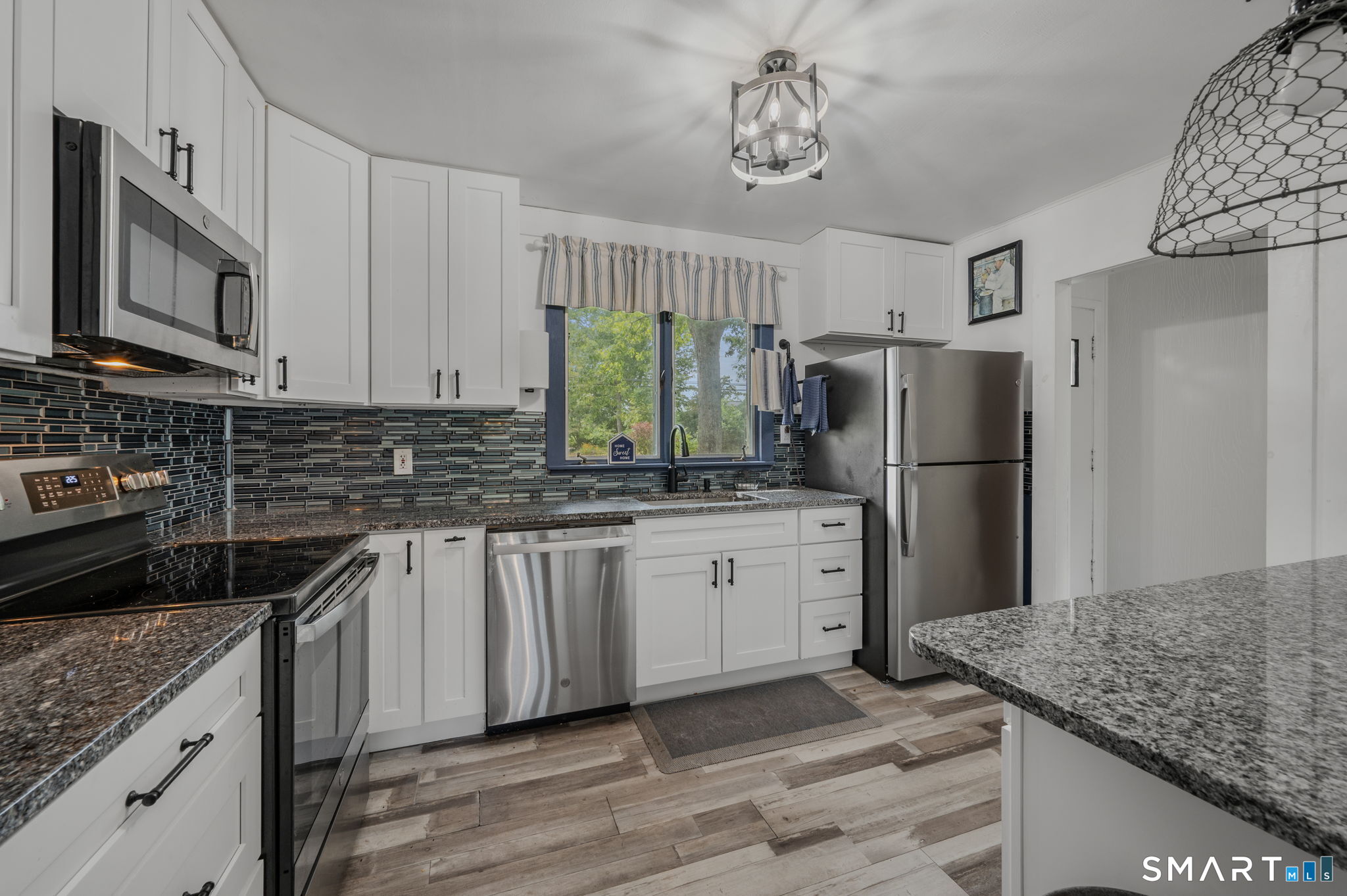 7 Harvard Terrace Property Photo 24